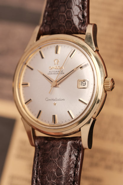 1962 OMEGA CONSTELLATION JUMBO 37mm AUTOMATIC CHRONOMETER REF. 14777 61 SC