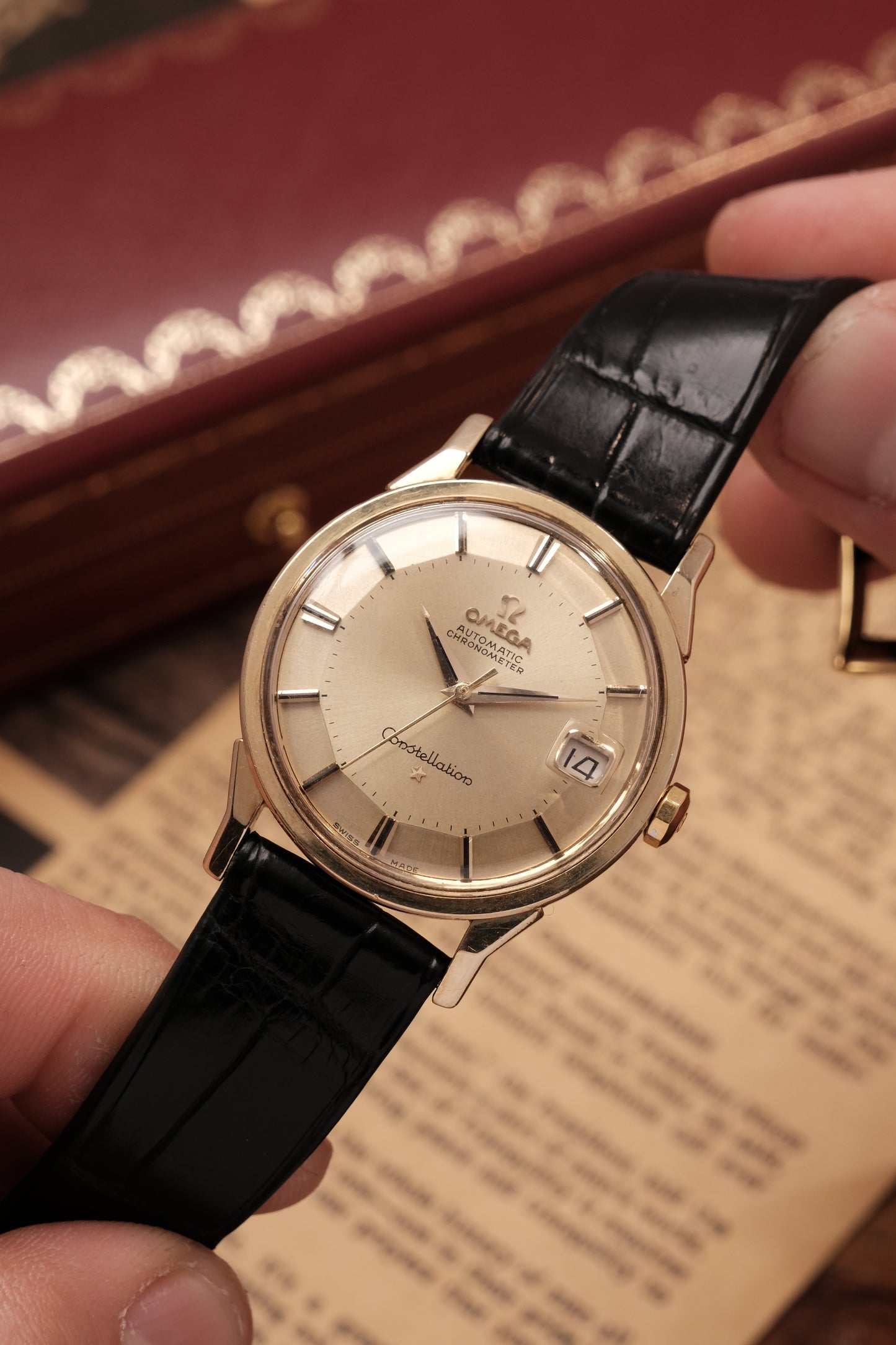 1962 OMEGA CONSTELLATION PIE PAN Champagne Dial CHRONOMETER REF 14902-62 or 168.005