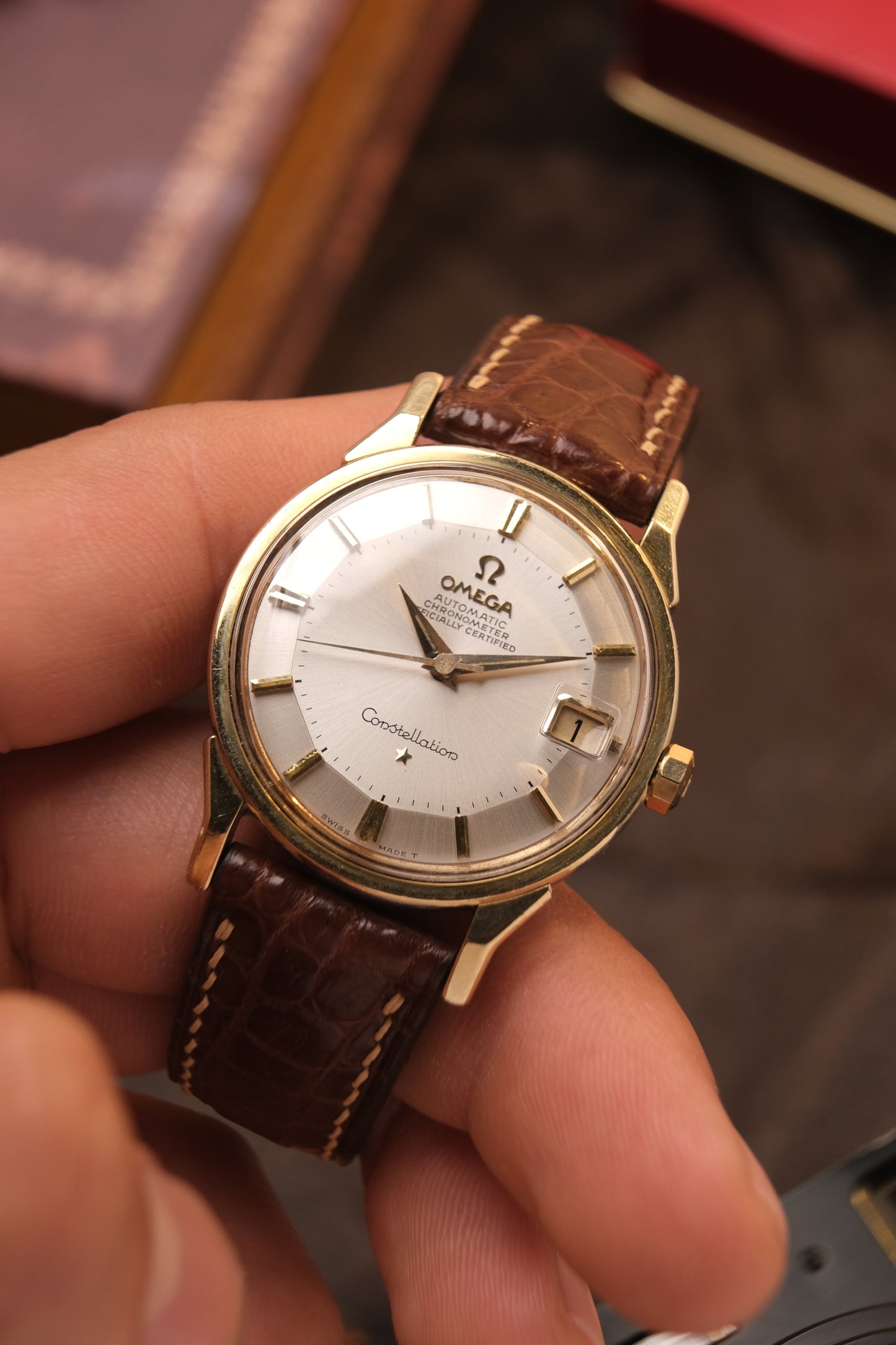 OMEGA CONSTELLATION White Dial AUTOMATIC CHRONOMETER REF. 168.005