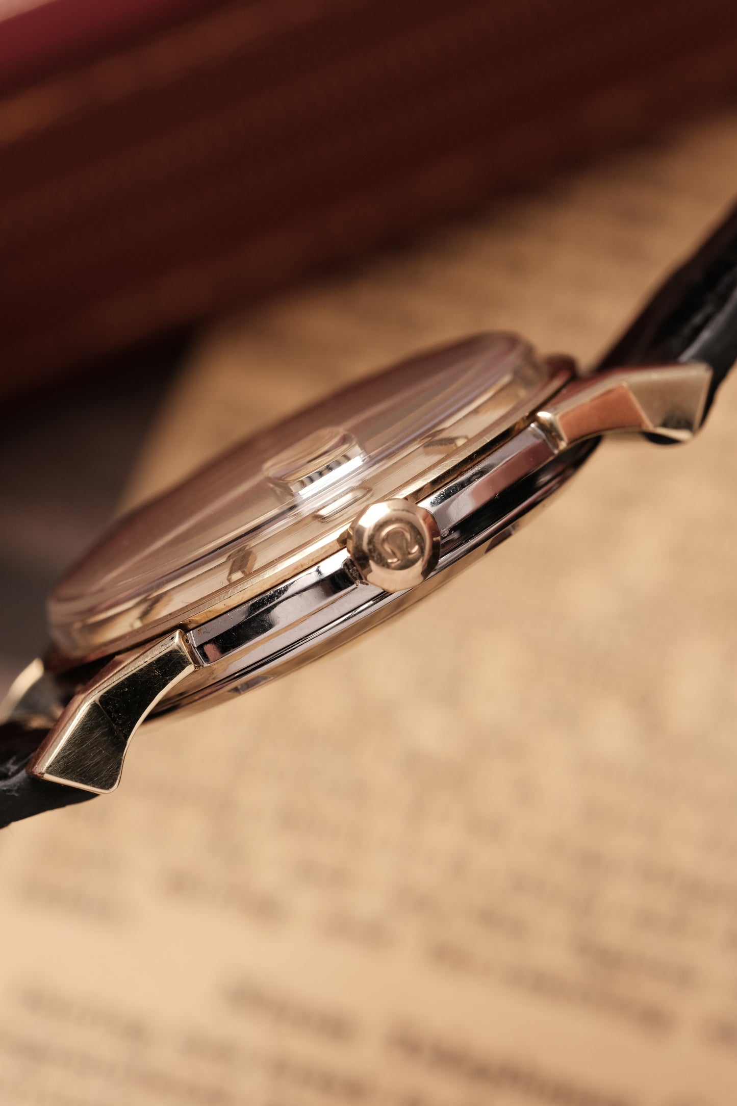 1963 OMEGA CONSTELLATION PIE PAN DOG LEG Cross Hair  Dial AUTOMATIC CHRONOMETER REF. 168.005