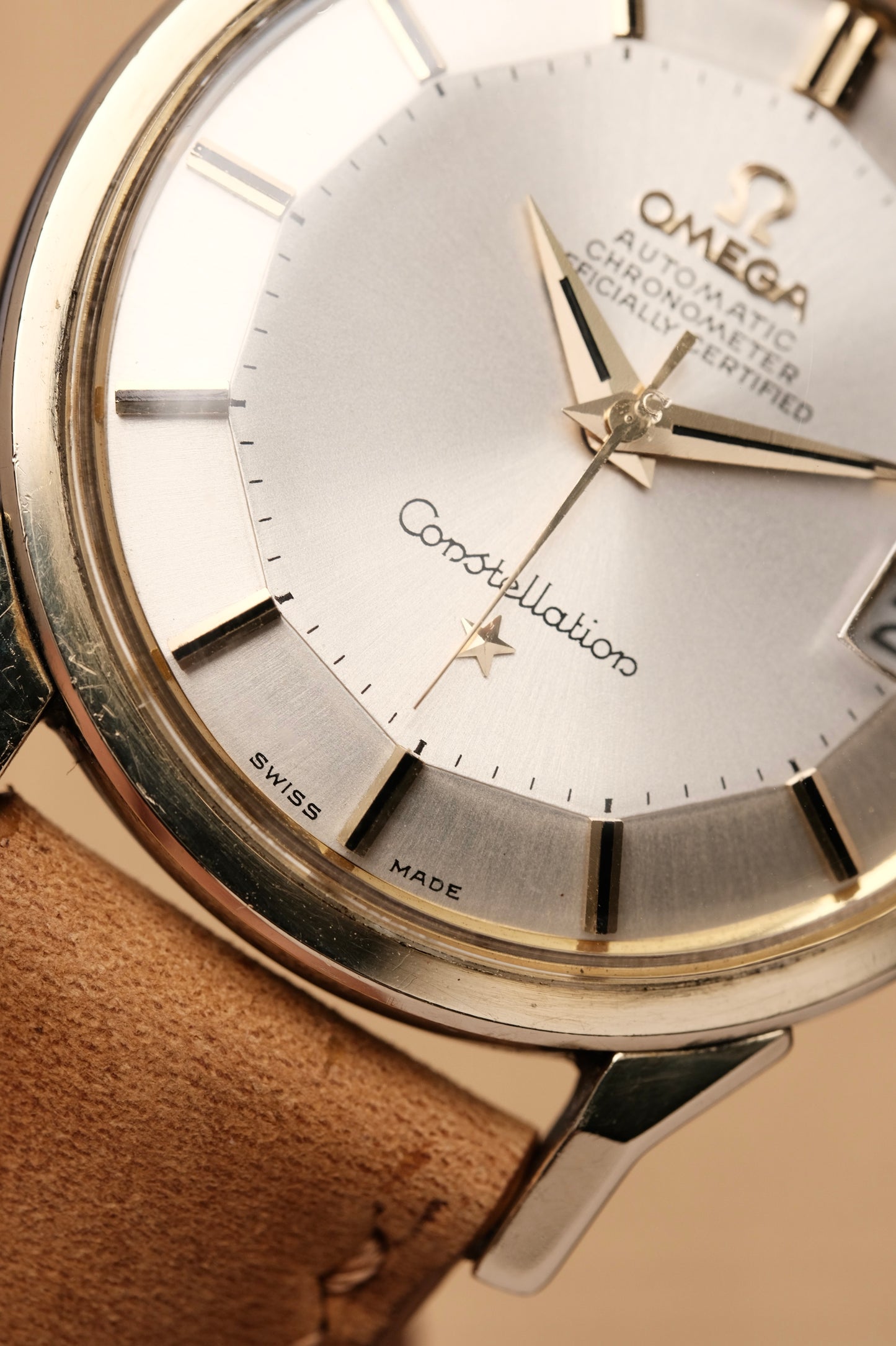1969 OMEGA CONSTELLATION PIE PAN DOG LEG White Dial AUTOMATIC CHRONOMETER REF. 168.005