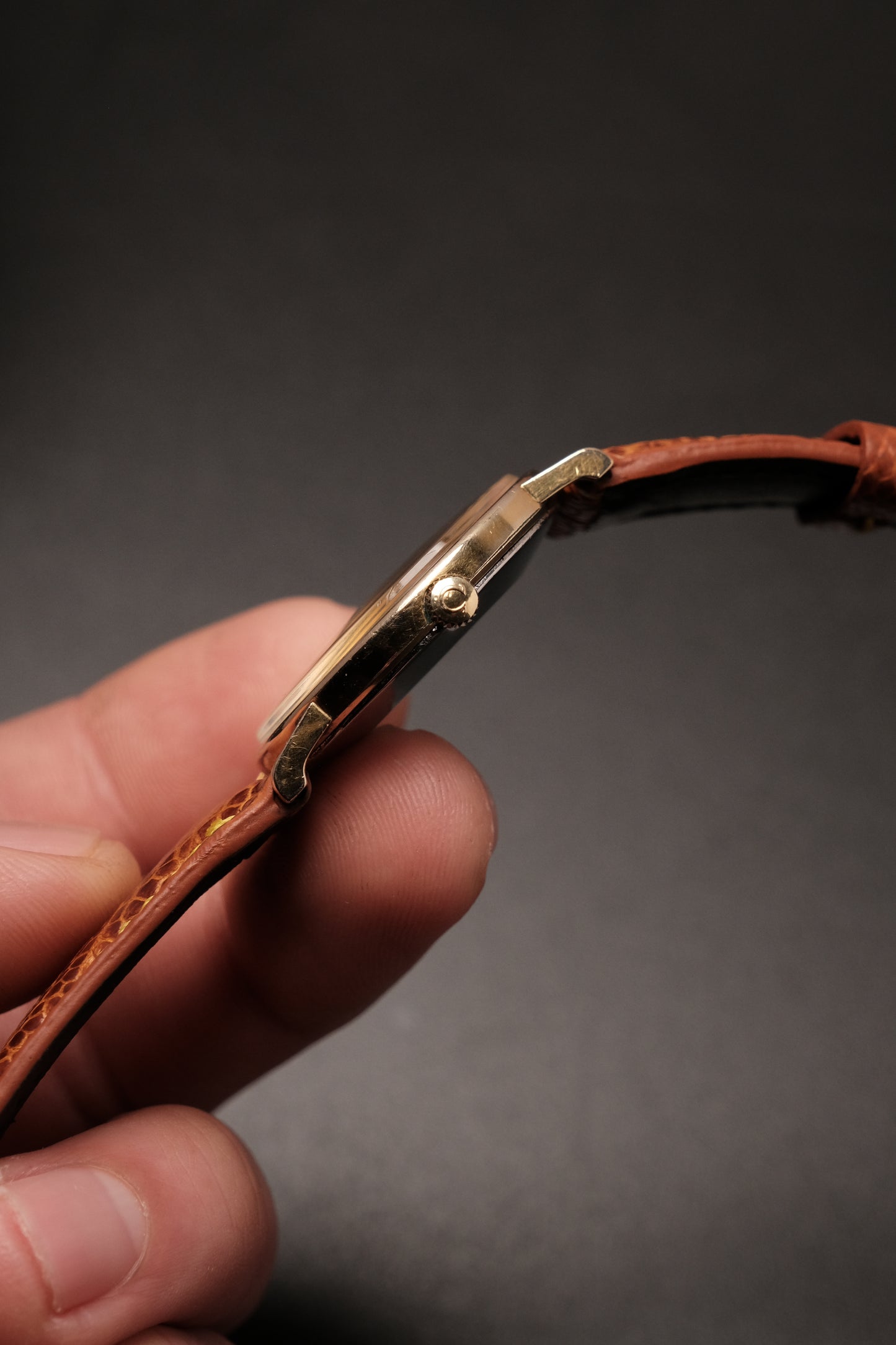 1970s Vintage OMEGA De Ville Gold Men's Watch - 111.140