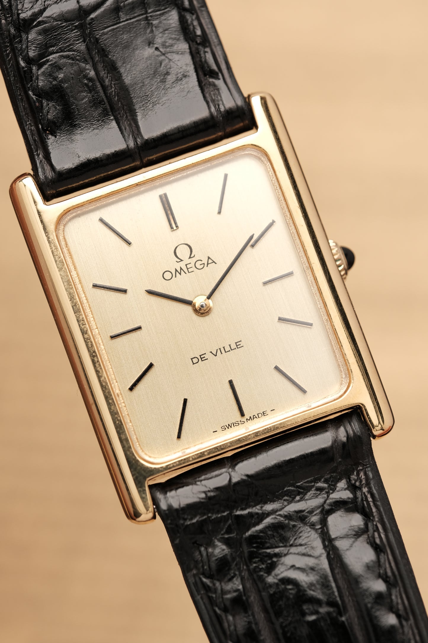 Vintage Tank OMEGA DE VILLE (25x31mm) Manual Winding REF. 511.0404 + BOX