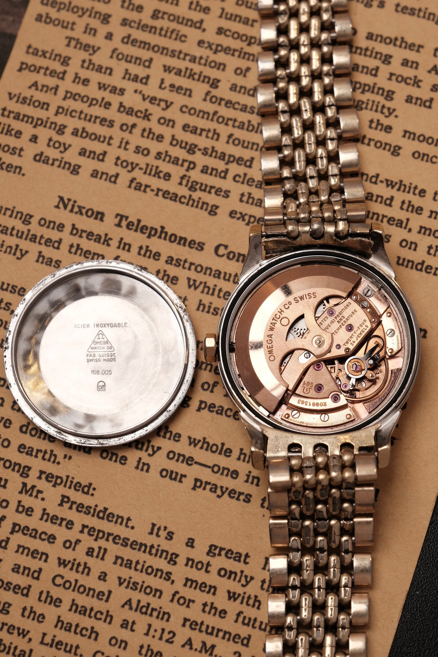 1963 OMEGA CONSTELLATION PIE PAN DOG LEG GOLD AUTOMATIC CHRONOMETER REF. 168.005