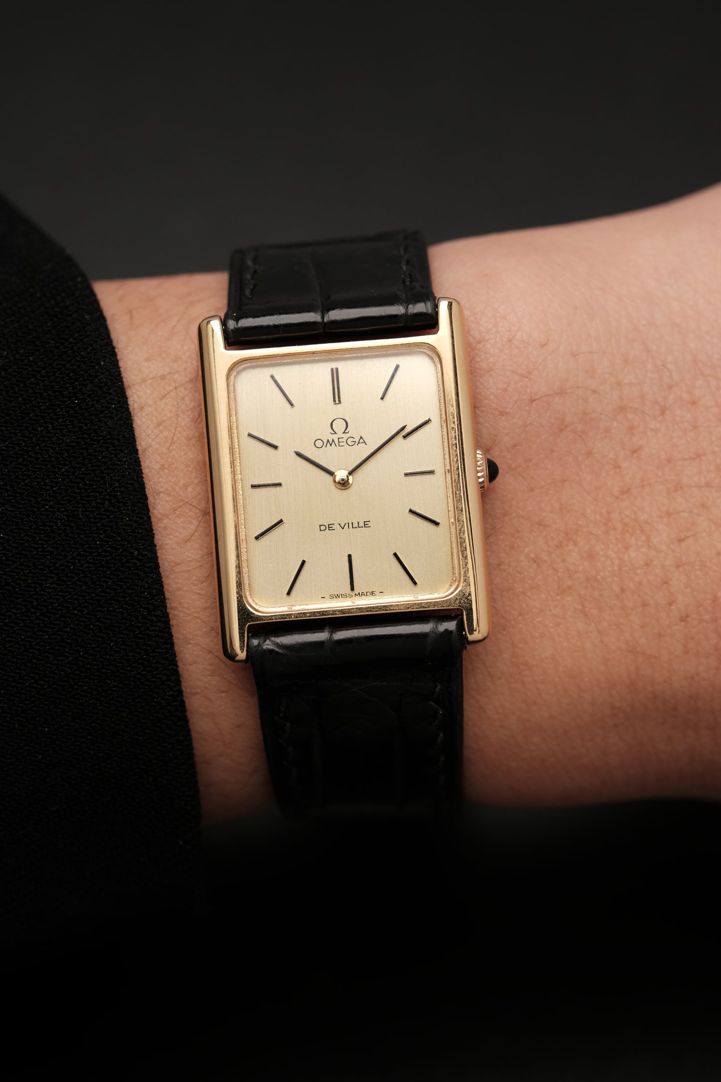 Vintage Tank OMEGA DE VILLE (25x31mm) Manual Winding REF. 511.0404 + BOX