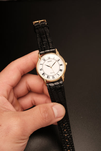 1989 Vintage  Seiko Dolce reference 5S21-8A00 Sweeping Hand 34MM
