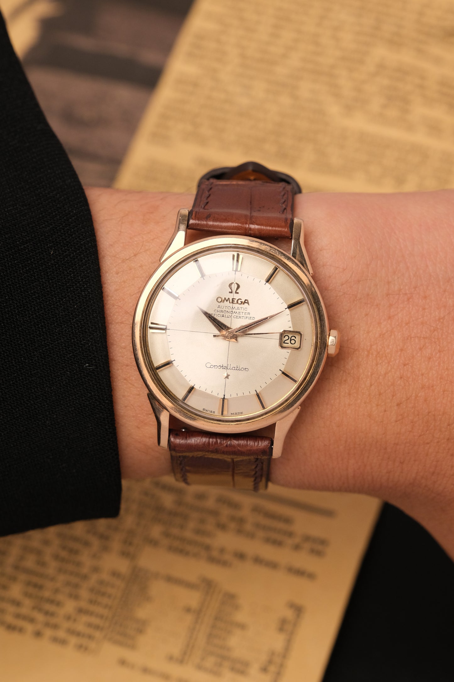1962 OMEGA CONSTELLATION PIE PAN CROSS HAIR ROSE GOLD AUTOMATIC CHRONOMETER REF. 1490-61 SC