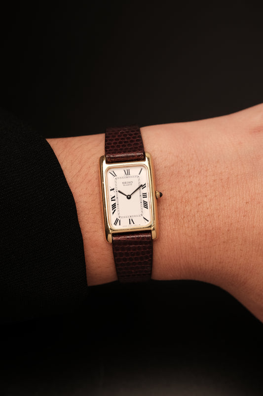 1981 Vintage Japan Mini Seiko Tank 2320-5630 (19x30mm)
