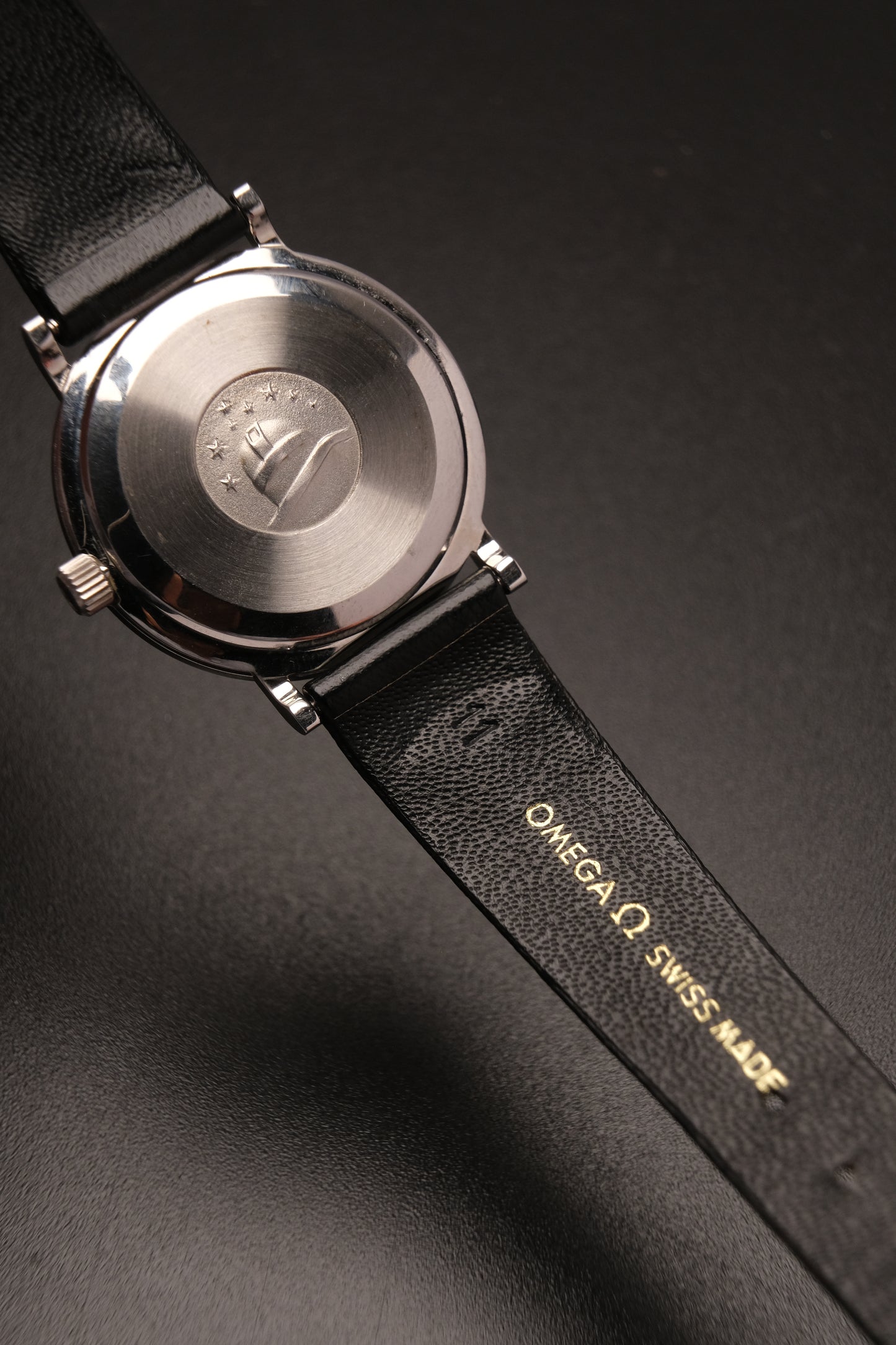 1976 OMEGA CONSTELLATION MENS VINTAGE QUARTZ  - STAINLESS STEEL