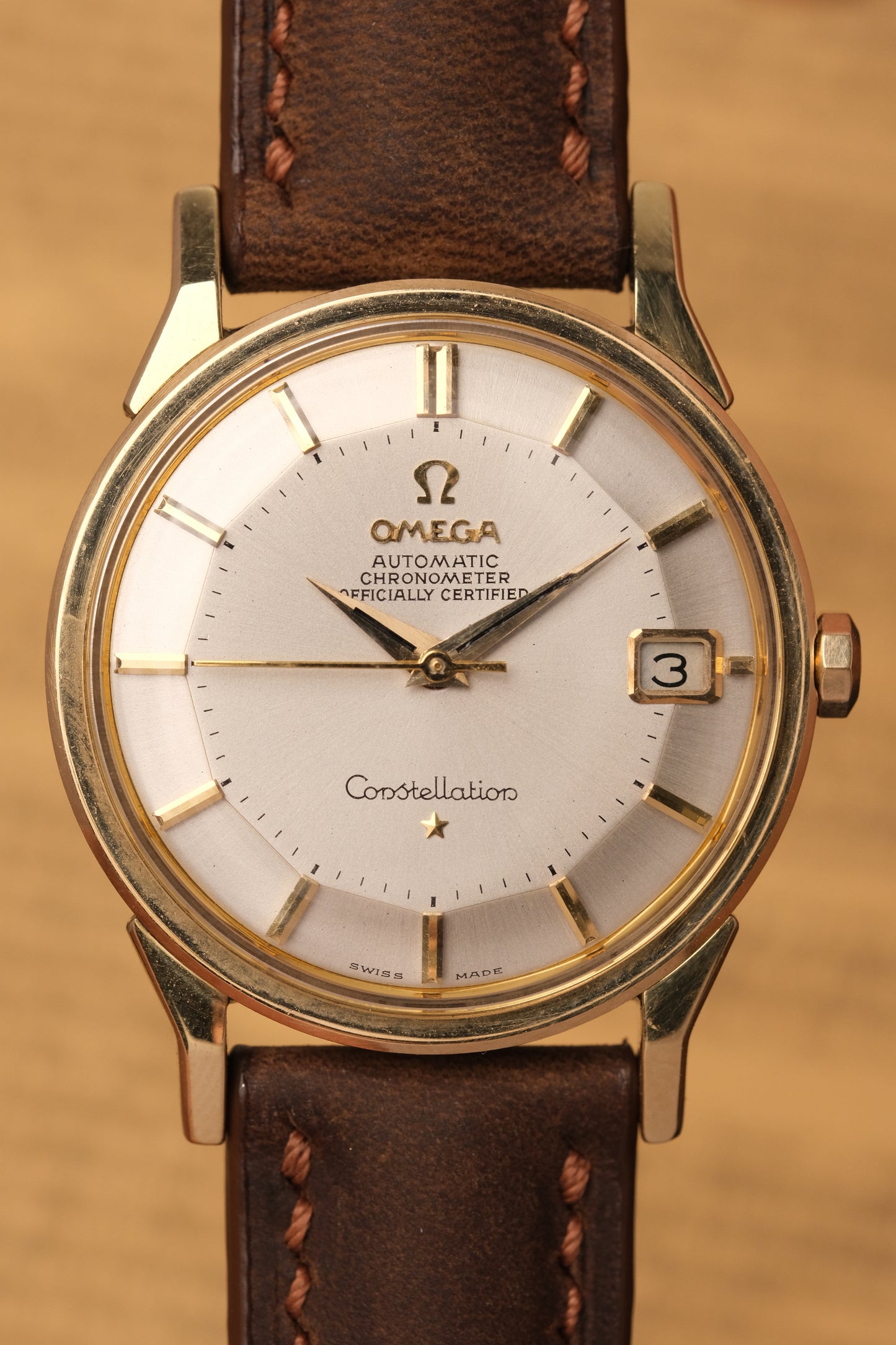 1963 OMEGA CONSTELLATION PIE PAN DOG LEG White Dial AUTOMATIC CHRONOMETER REF. 168.005