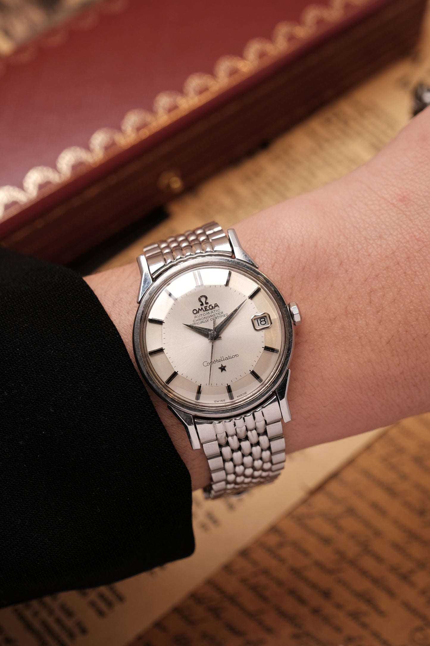 OMEGA CONSTELLATION PIE PAN DOG LEG AUTOMATIC CHRONOMETER REF. 168.005