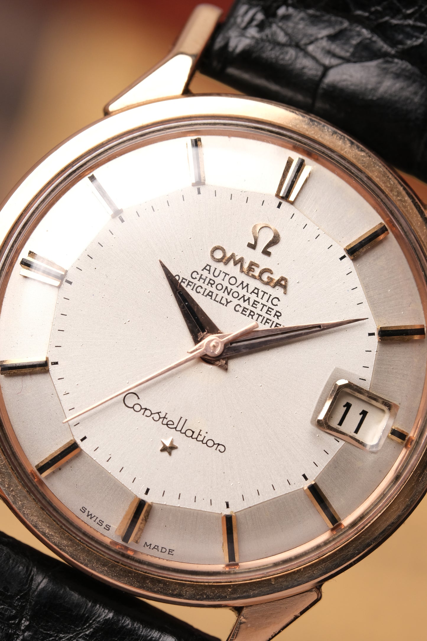 1966 OMEGA CONSTELLATION PIE PAN DOG LEG ROSE GOLD AUTOMATIC CHRONOMETER REF. 168.005