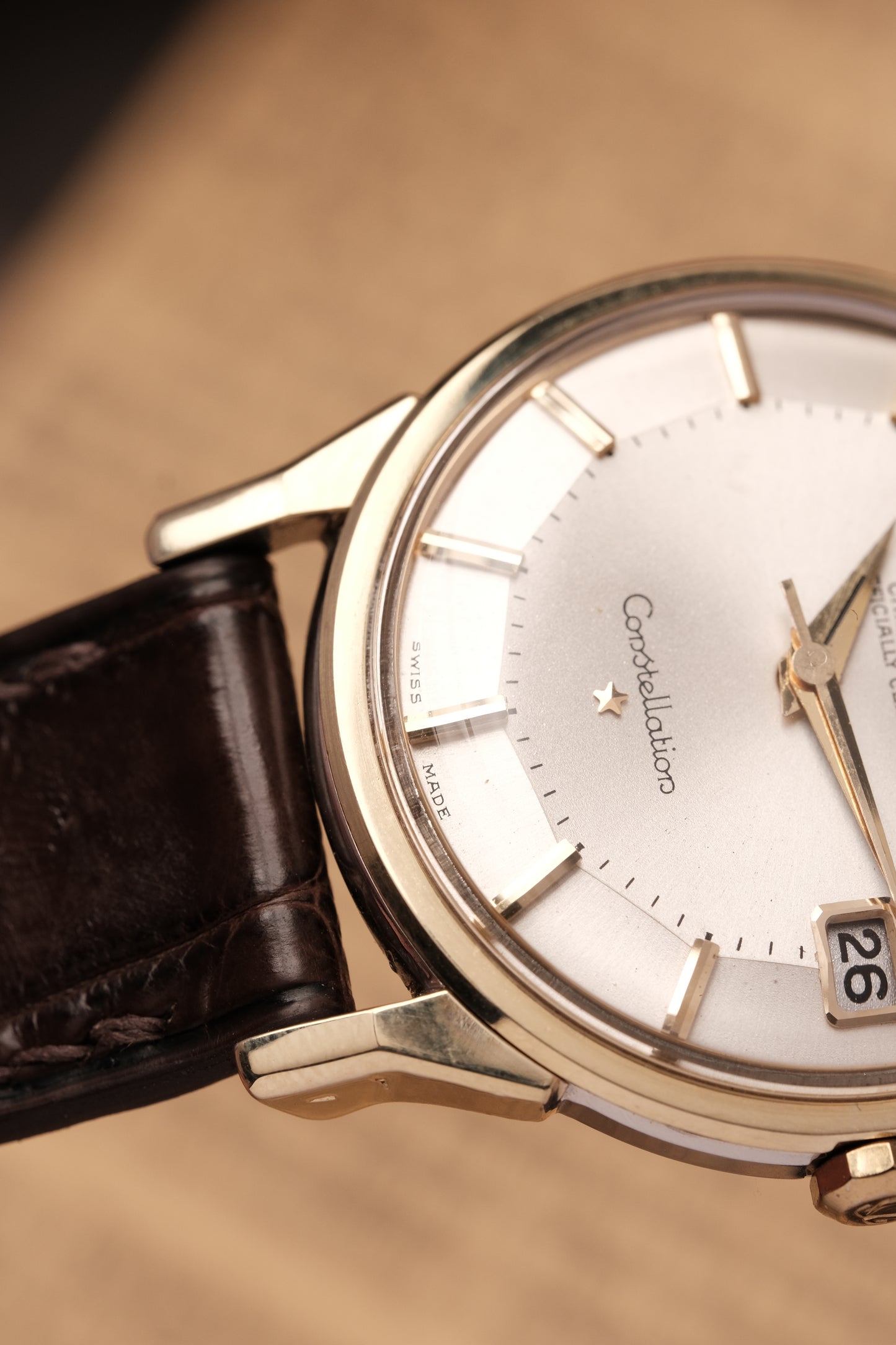 1966 OMEGA CONSTELLATION PIE PAN DOG LEG White Dial AUTOMATIC CHRONOMETER REF. 168.005 ( Dark Brown Strap)