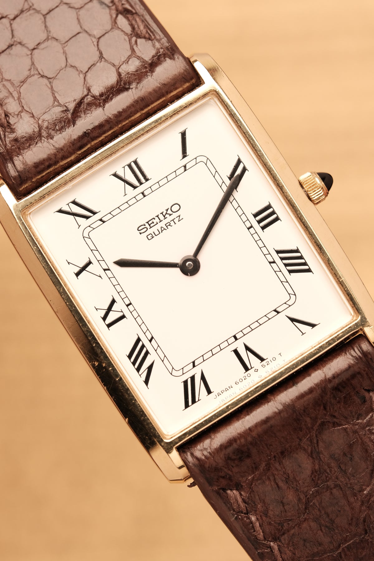 Vintage Japanese Classic Seiko Tank 6020-5050 White Dial Roman numerals (25x32mm)
