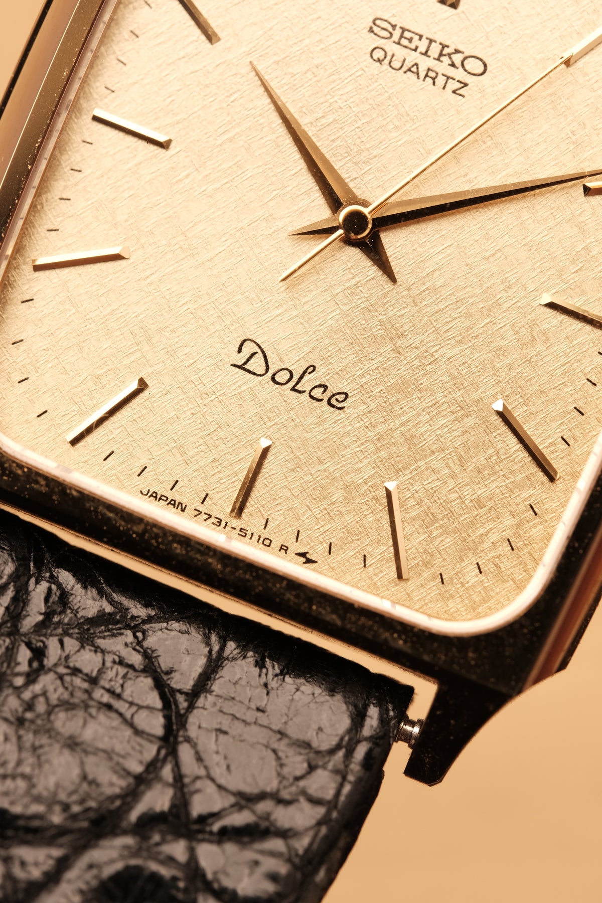 Vintage Seiko Dolce Gold Snow Flake Dial  7731-5110