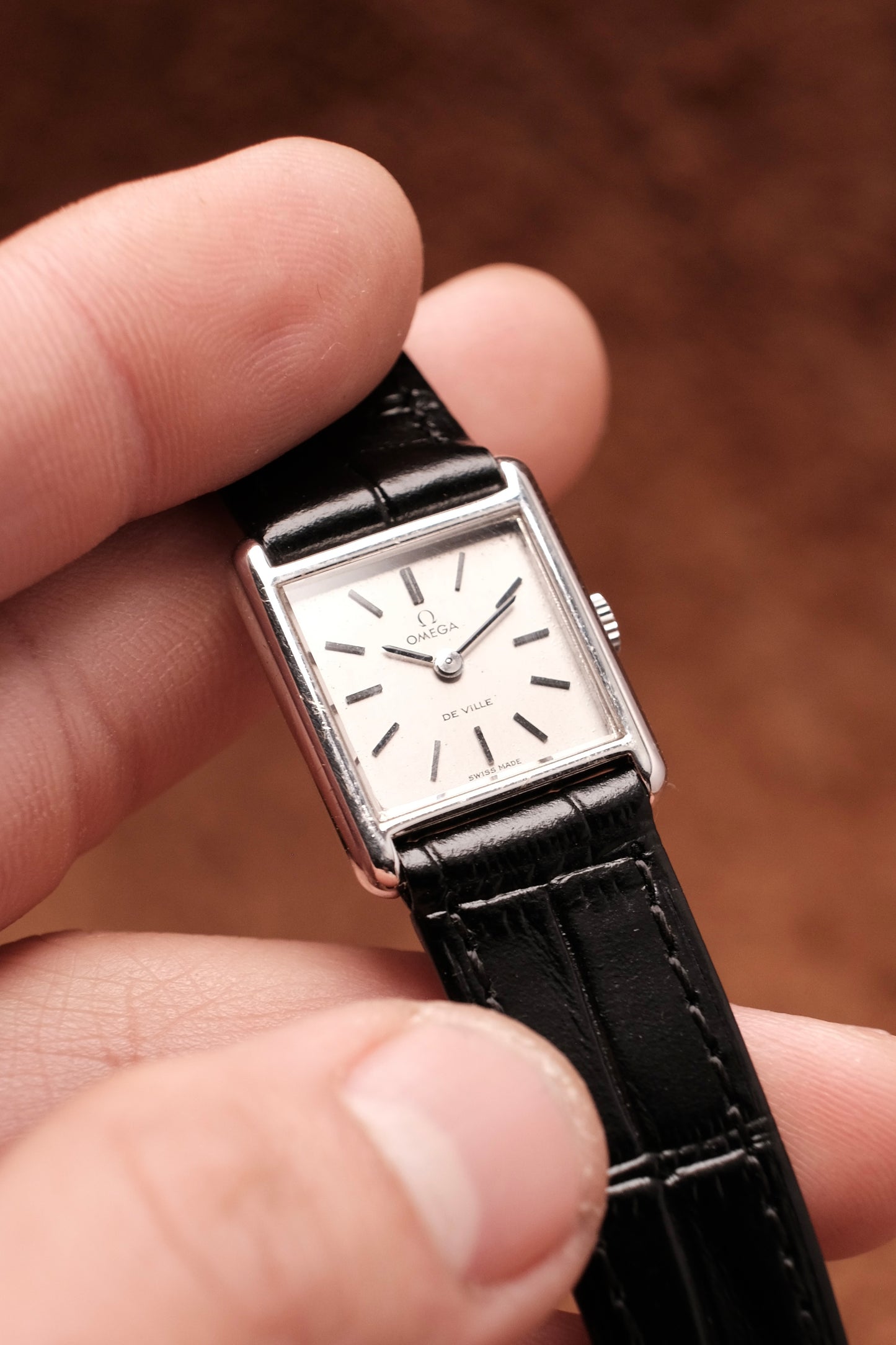 1973 OMEGA DE VILLE Cal.485 HAND-WINDING WOMEN'S VINTAGE TANK WATCH SWISS