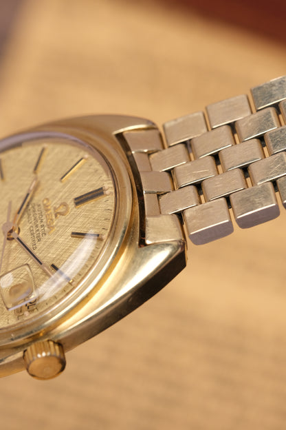 1969 OMEGA Constellation C-shape Day Chronometer Linen Champagne Dial - 168.017
