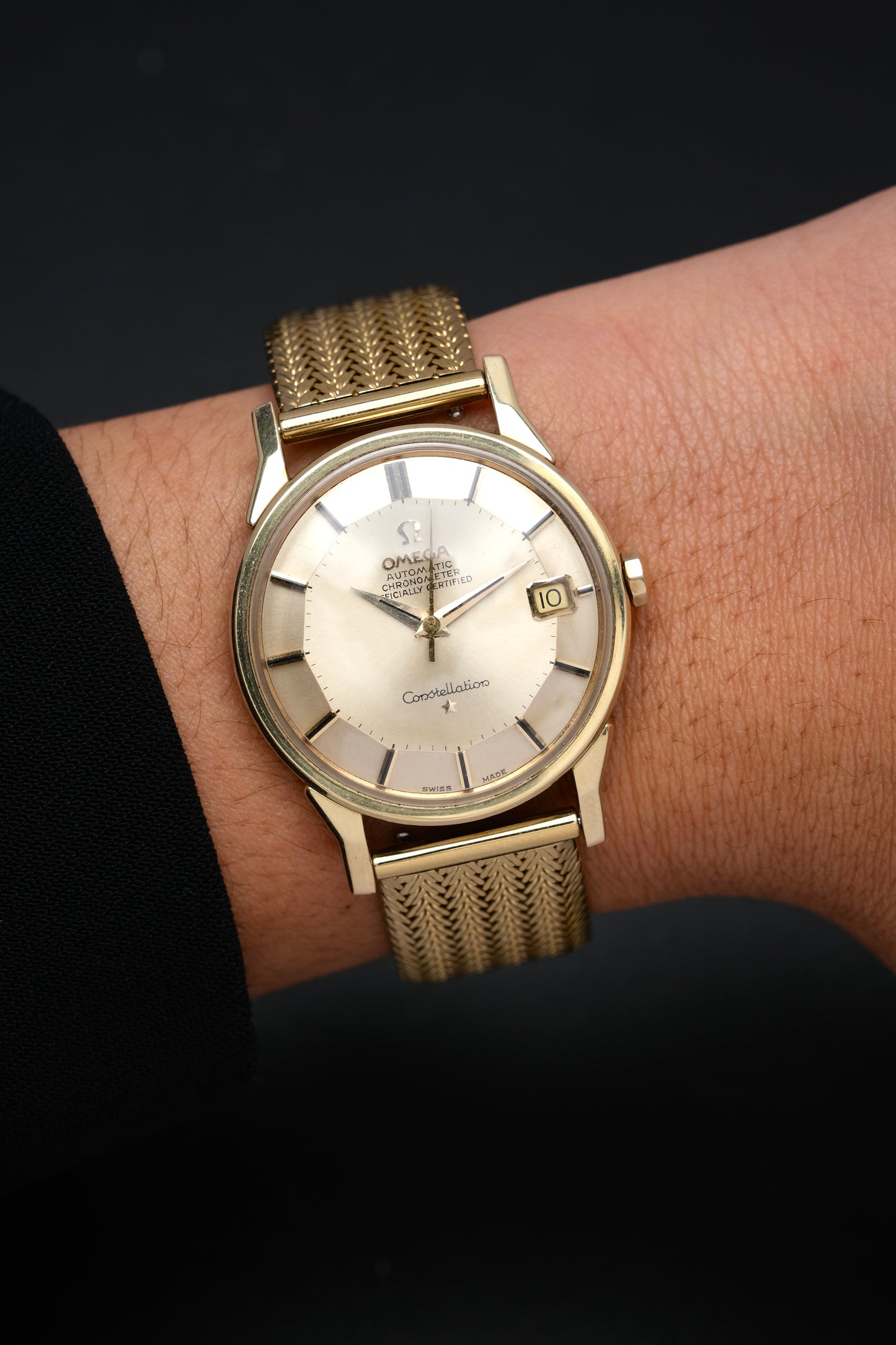 1963 OMEGA CONSTELLATION PIE PAN DOG LEG White Dial AUTOMATIC CHRONOMETER REF. 168.005