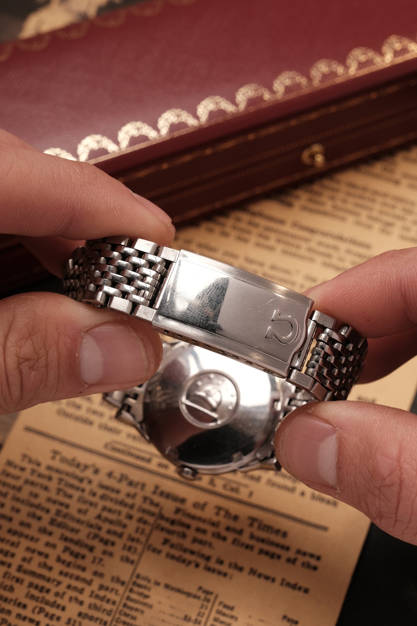 1966 OMEGA CONSTELLATION PIE PAN DOG LEG AUTOMATIC CHRONOMETER REF. 168.005