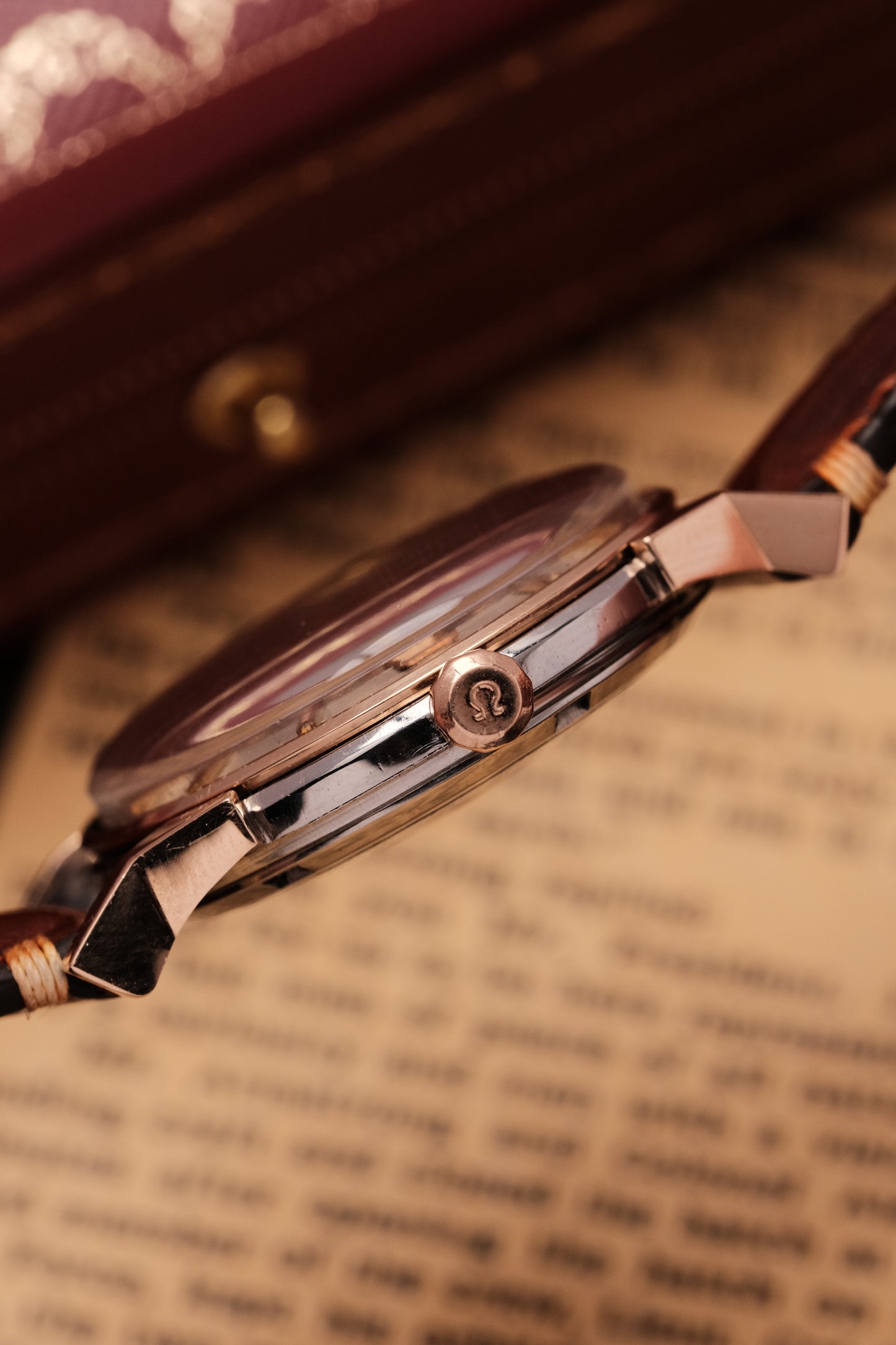 1966 OMEGA CONSTELLATION PIE PAN DOG LEG CROSS HAIR DIAL  ROSE GOLD  AUTOMATIC CHRONOMETER REF. 168.005