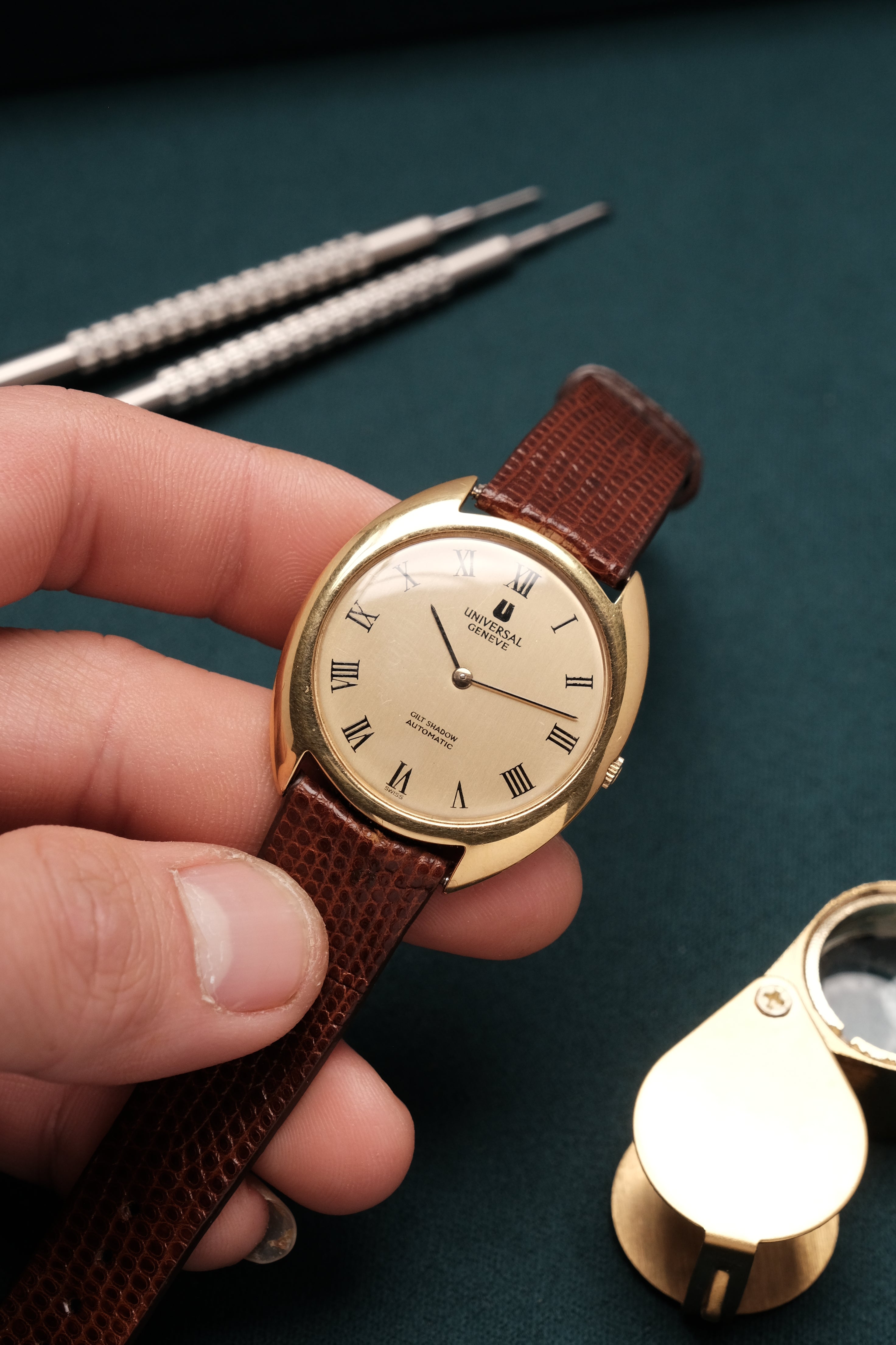 UNIVERSAL GENÈVE Microtor GILT SHADOW ULTRA-THIN AUTOMATIC REF