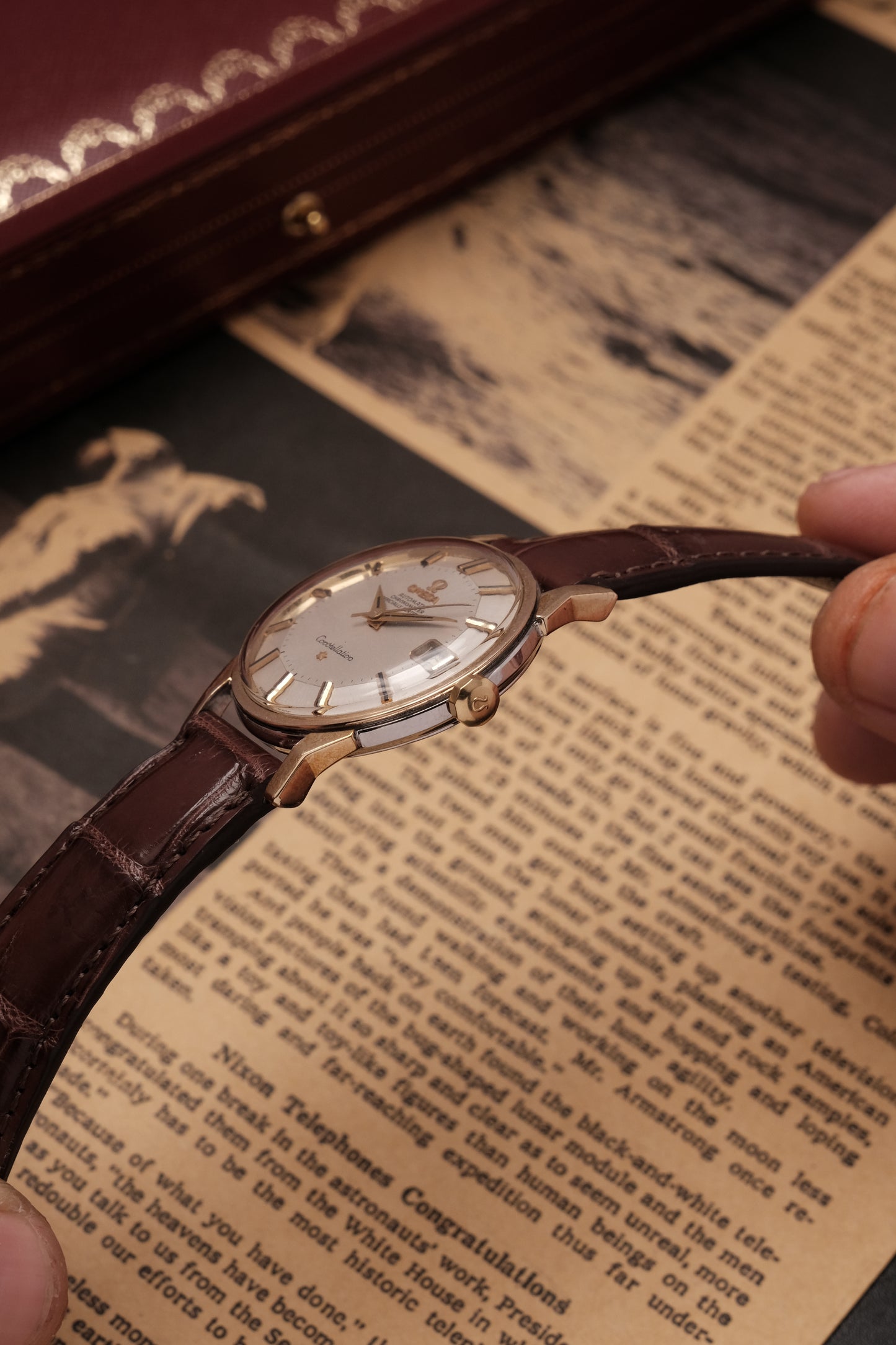 1966 OMEGA CONSTELLATION PIE PAN DOG LEG White Dial AUTOMATIC CHRONOMETER REF. 168.005