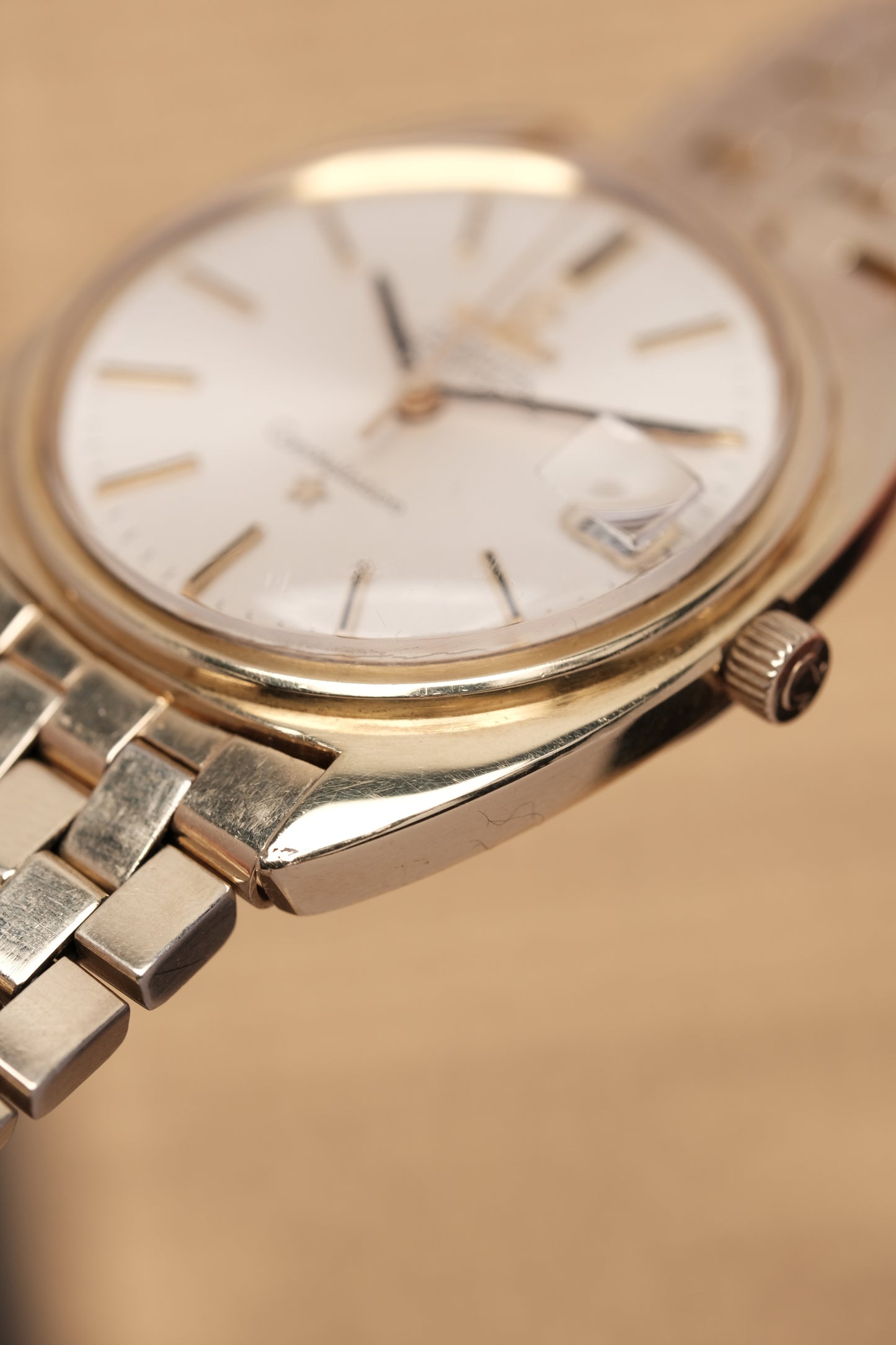 1969 OMEGA Constellation C-shape Day Chronometer White Dial - 168.017