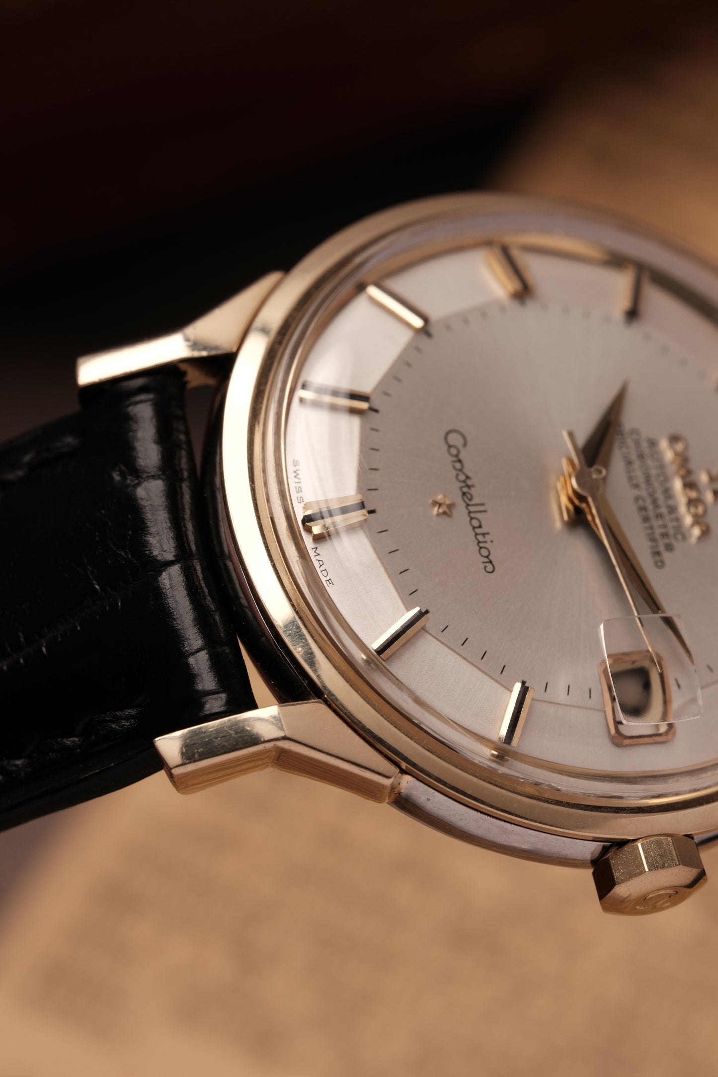 1959 OMEGA CONSTELLATION PIE PAN DOG LEG White Dial AUTOMATIC CHRONOMETER REF. 168.005 ( Black Strap)