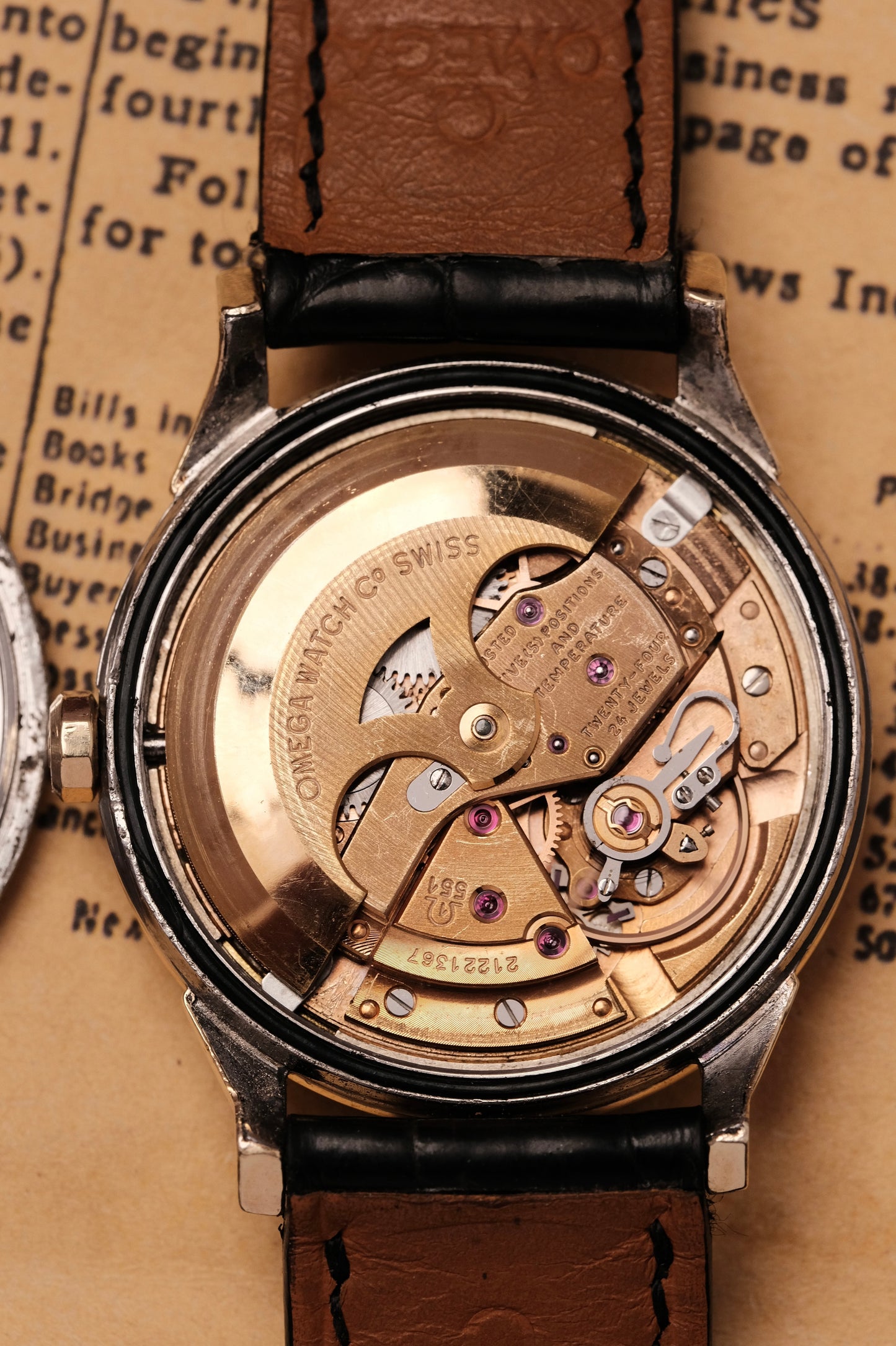 1964 OMEGA CONSTELLATION PIE PAN DOG LEG CHAMPAGNE Dial AUTOMATIC CHRONOMETER REF. 167.005