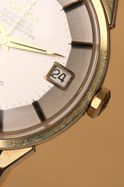 1963 OMEGA CONSTELLATION PIE PAN DOG LEG White Dial AUTOMATIC CHRONOMETER REF. 168.005