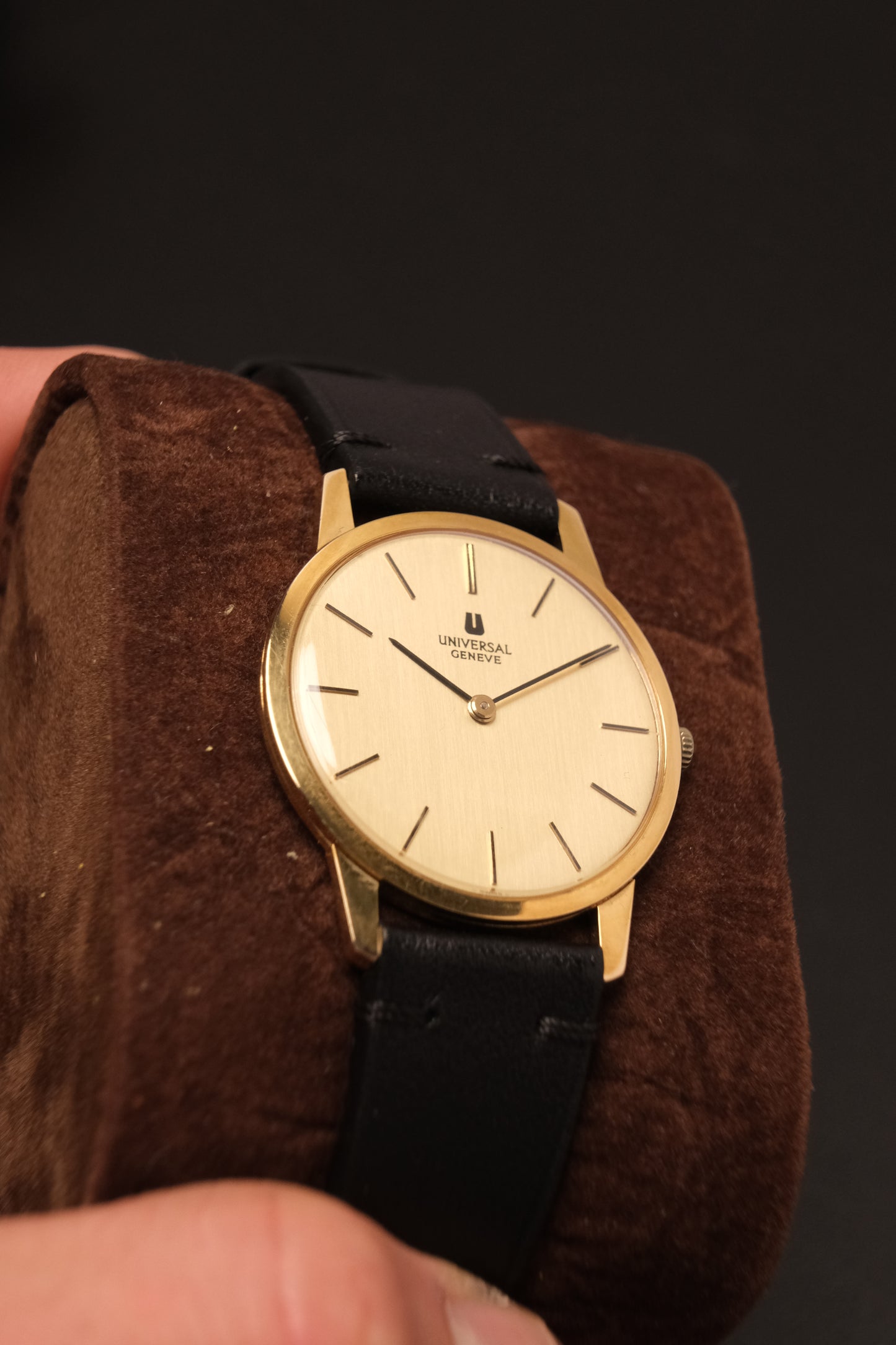 1960s Ultra thin Universal Genève Ref. 542.101