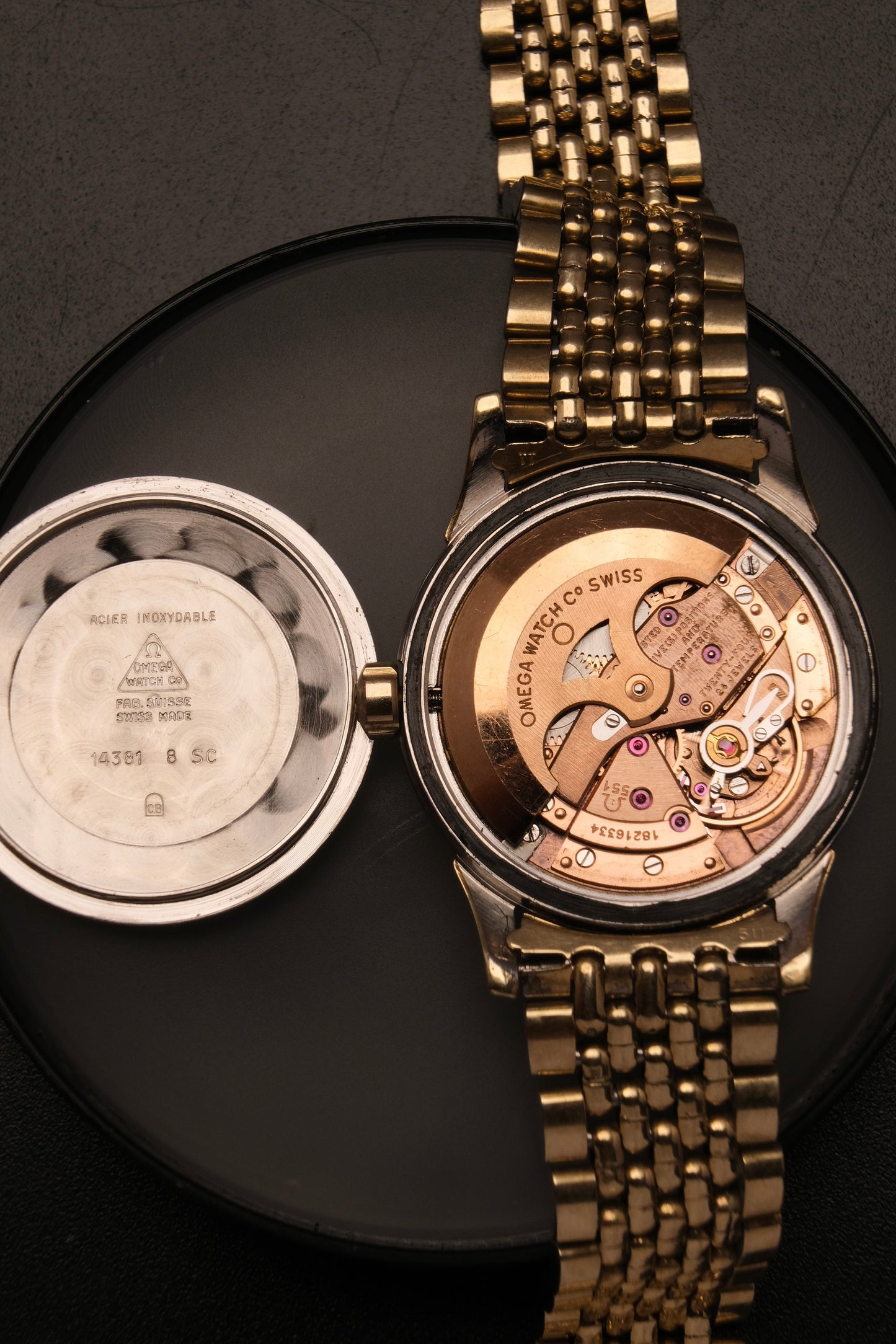 OMEGA Constellation Delux 12-sided pie pan Ref.14381