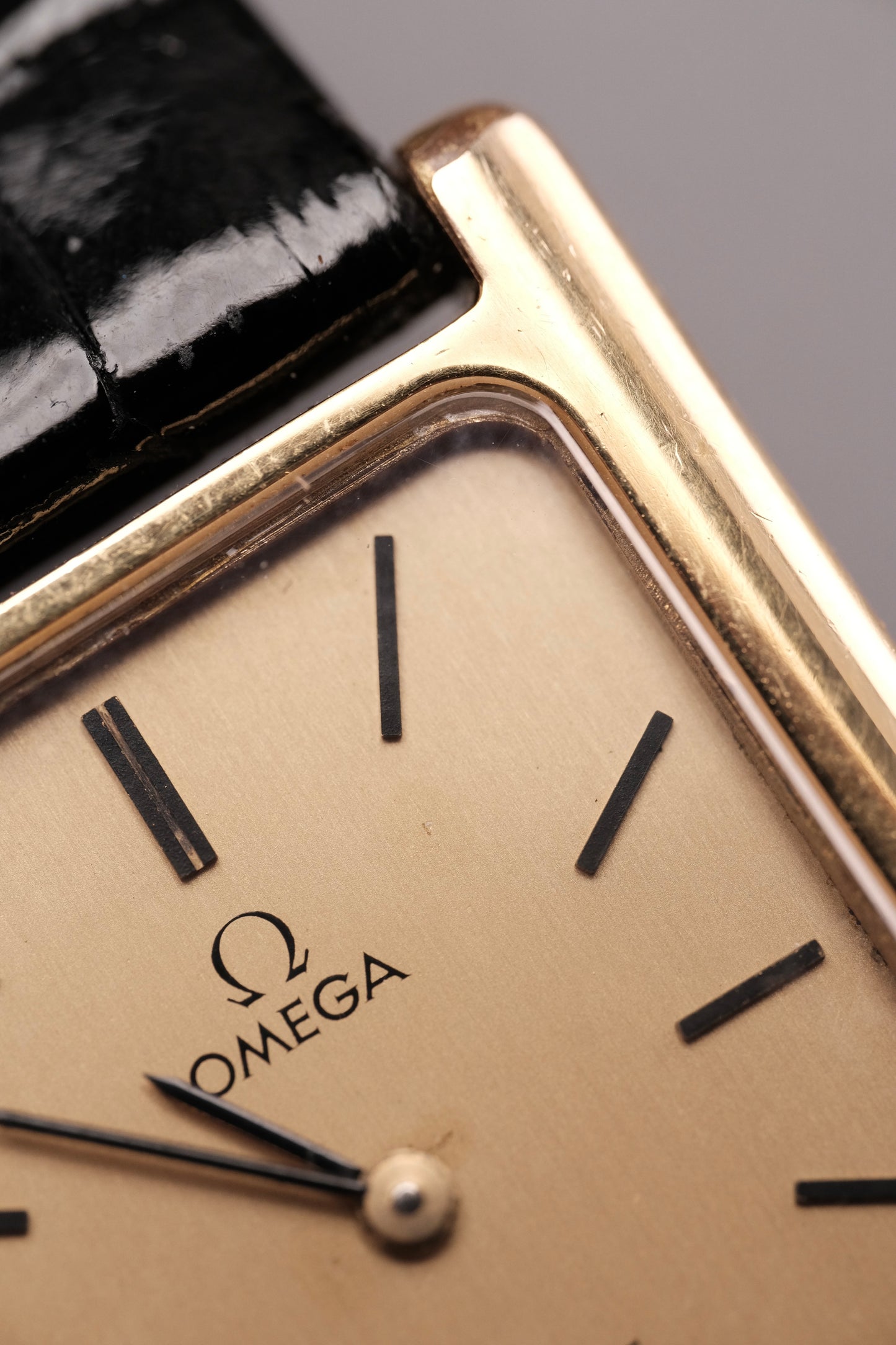 Vintage Tank OMEGA DE VILLE REF. 511.0404