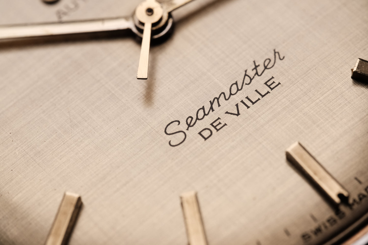 1964 Omega Seamaster De Villé Automatic Gold Linen Dial 14700