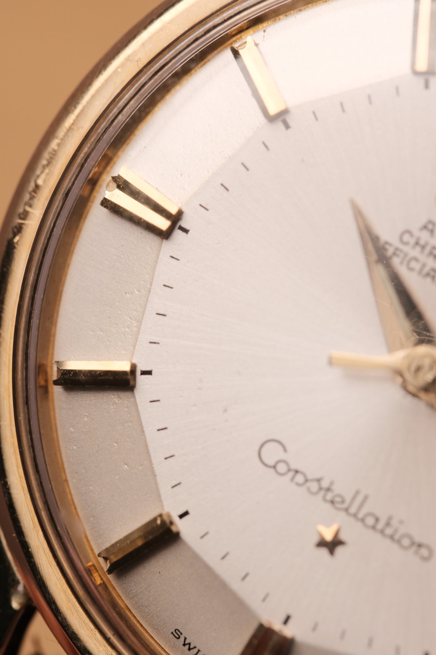 1966 OMEGA CONSTELLATION PIE PAN DOG LEG White Dial AUTOMATIC CHRONOMETER REF. 168.005