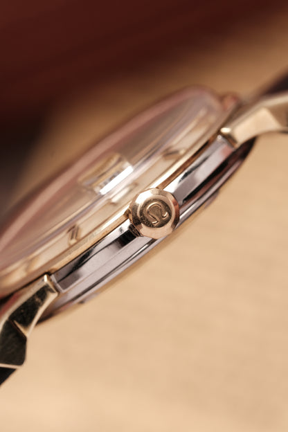 1963 OMEGA CONSTELLATION PIE PAN DOG LEG Cross Hair  Dial AUTOMATIC CHRONOMETER REF. 168.005