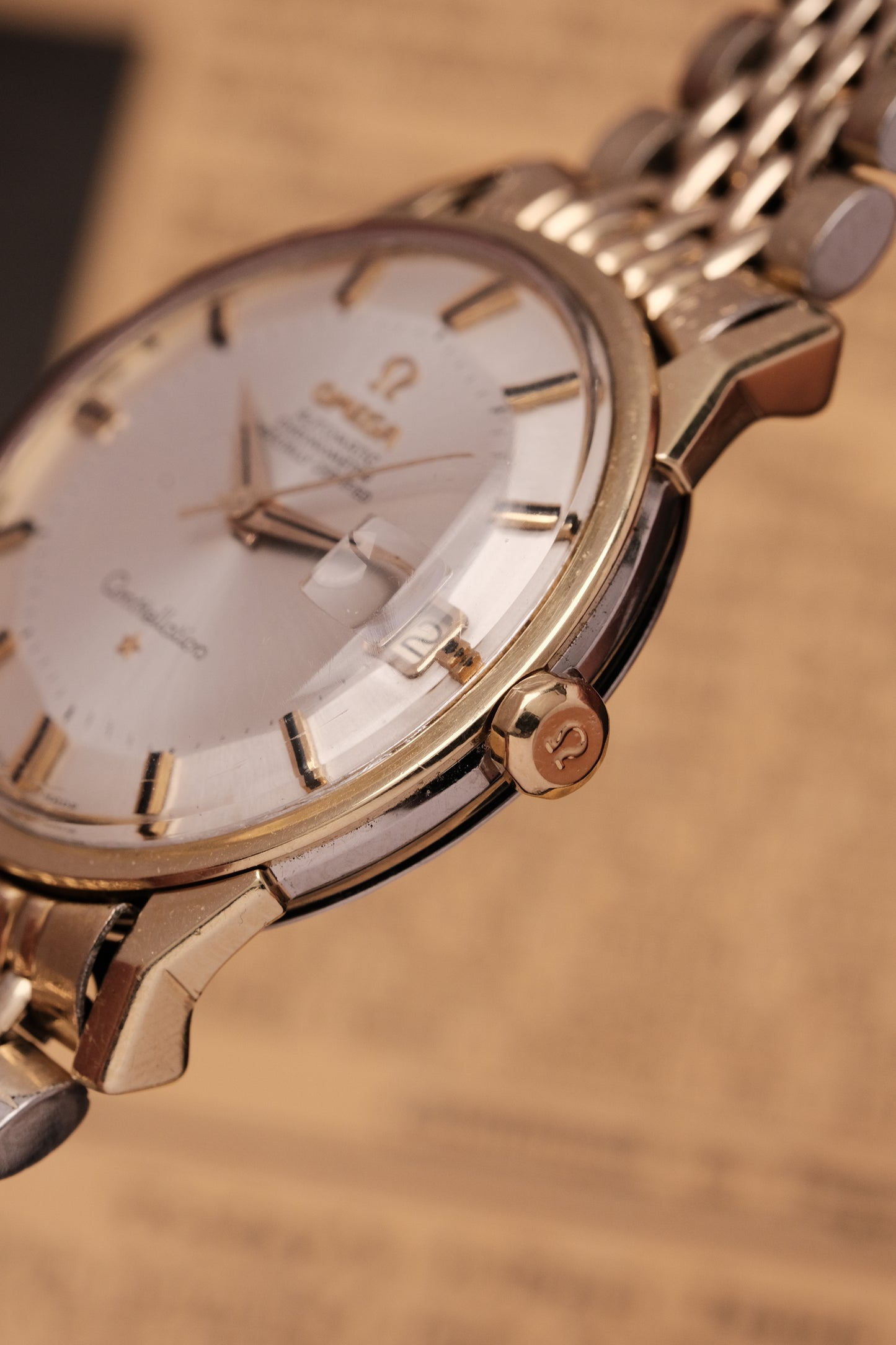 1962 OMEGA CONSTELLATION PIE PAN DOG LEG GOLD AUTOMATIC CHRONOMETER REF. 168.005