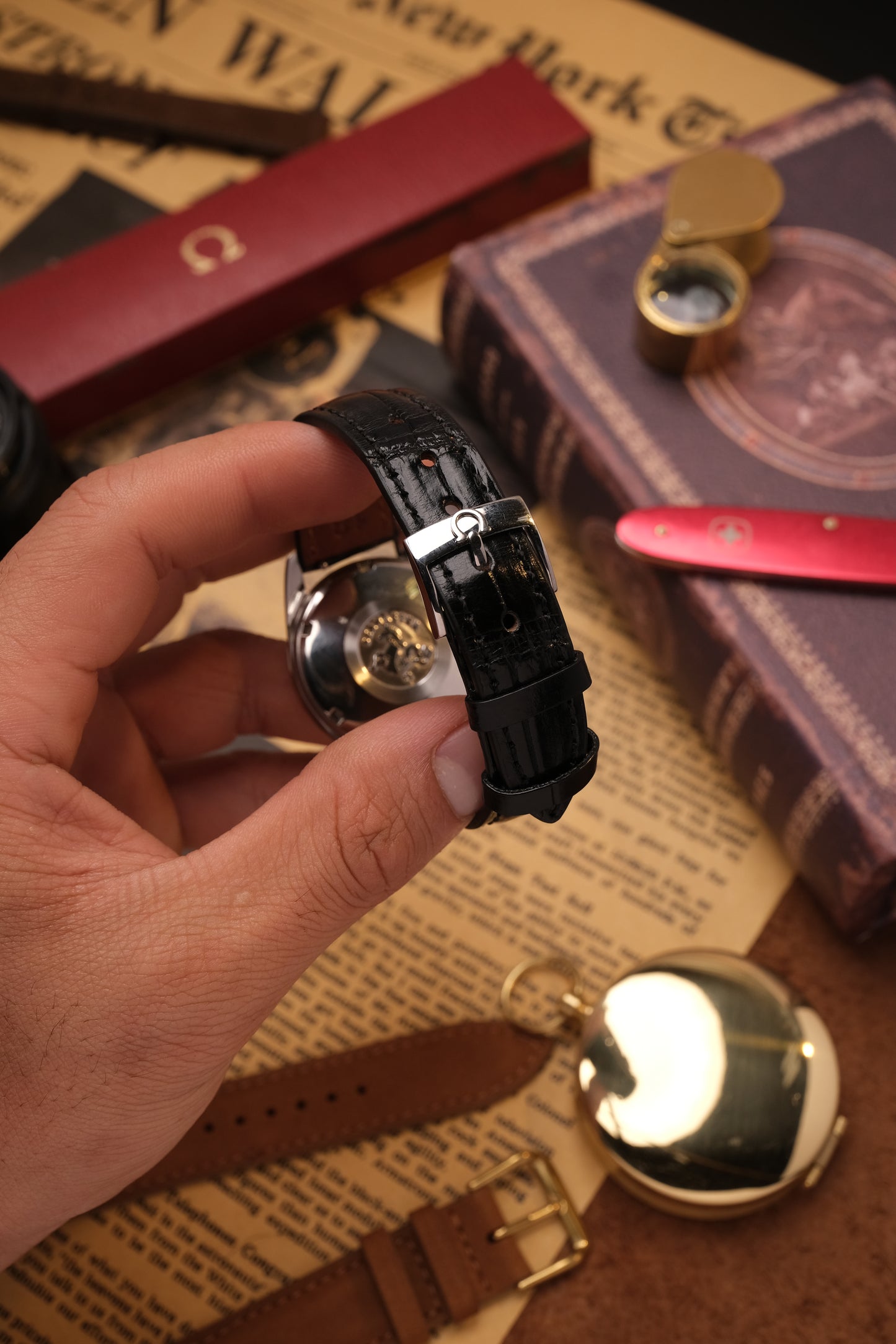 Vintage Omega Seamaster Automatic 166.010 (Black leather strap)