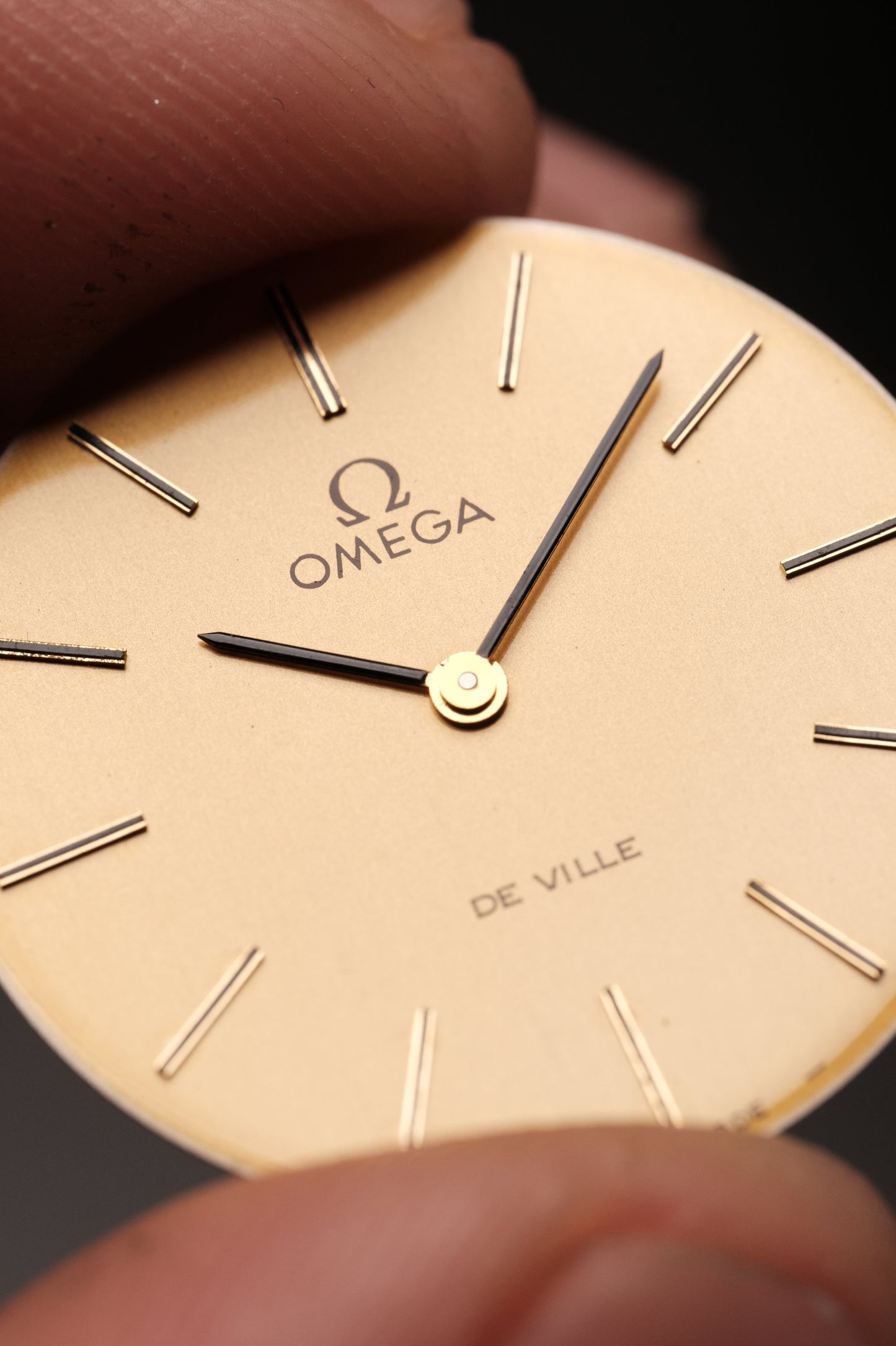 1970s Vintage OMEGA De Ville Gold Men's Watch - 111.140