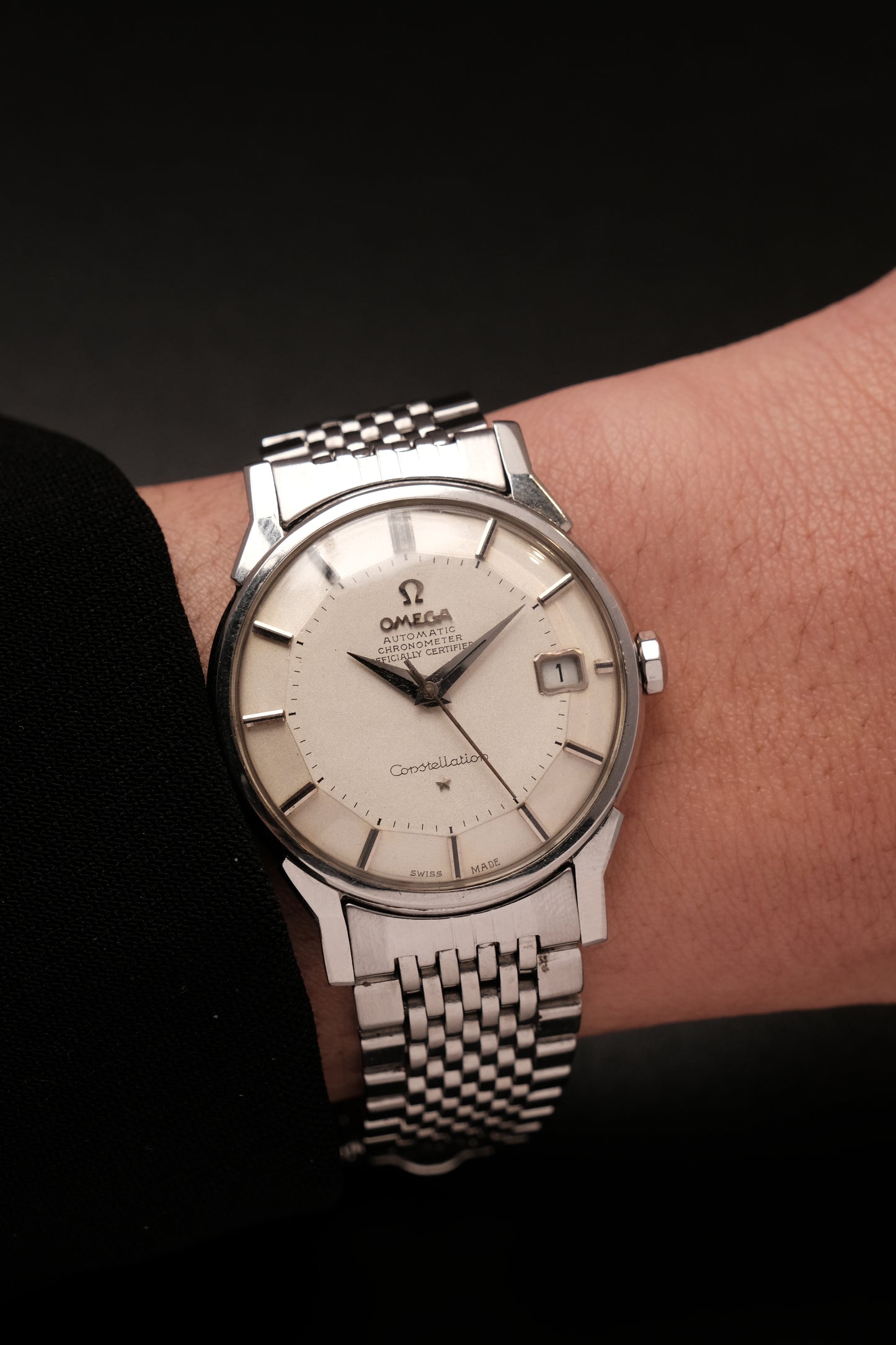 1966 OMEGA CONSTELLATION PIE PAN DOG LEG AUTOMATIC CHRONOMETER REF. 168.005