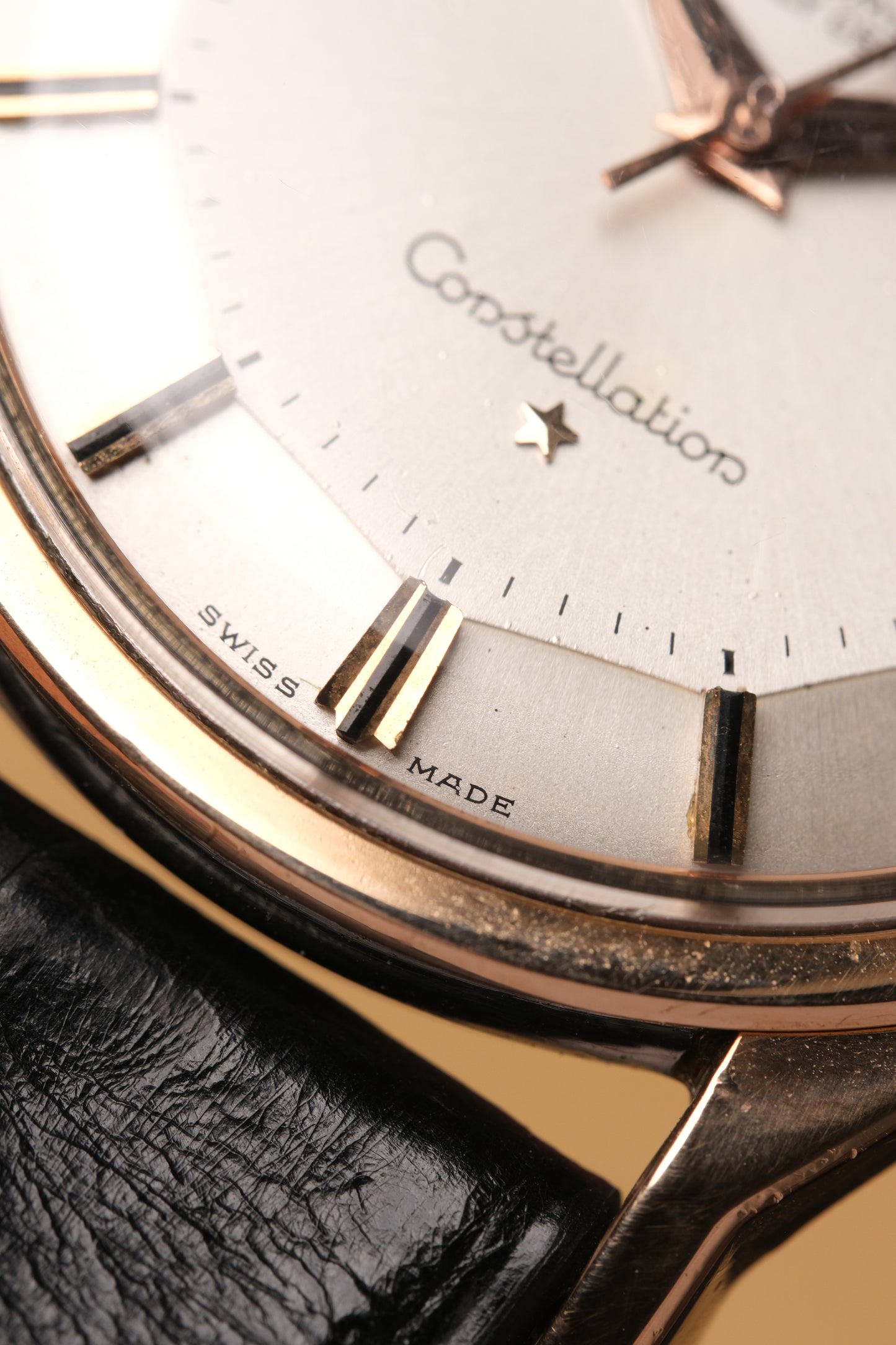 1966 OMEGA CONSTELLATION PIE PAN DOG LEG ROSE GOLD AUTOMATIC CHRONOMETER REF. 168.005
