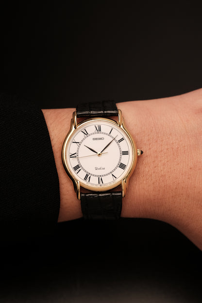 1989 Vintage  Seiko Dolce reference 5S21-8A00 Sweeping Hand 34MM
