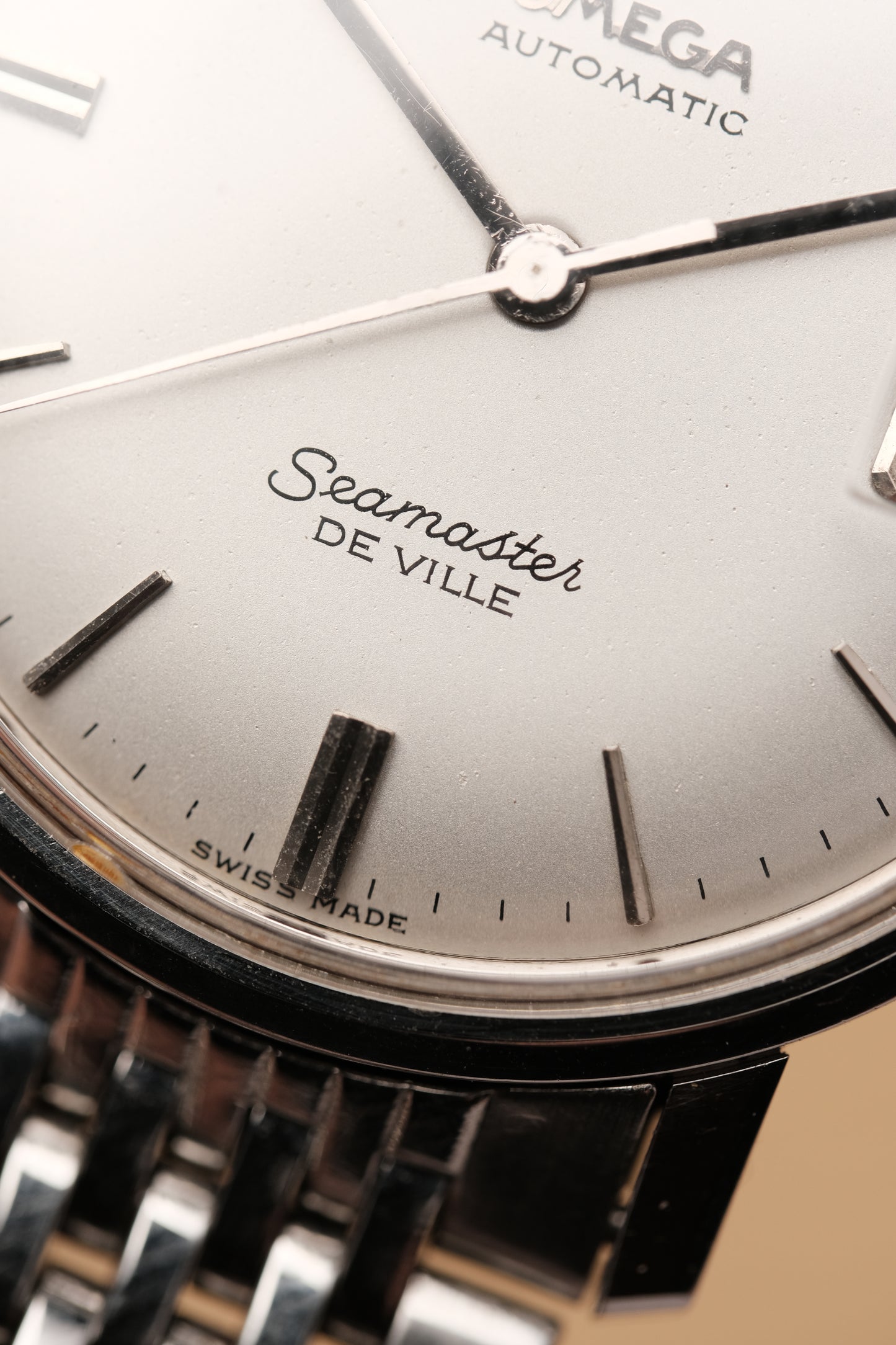 1966 Vintage Omega Seamaster De Ville Automatic White Dial 166.020