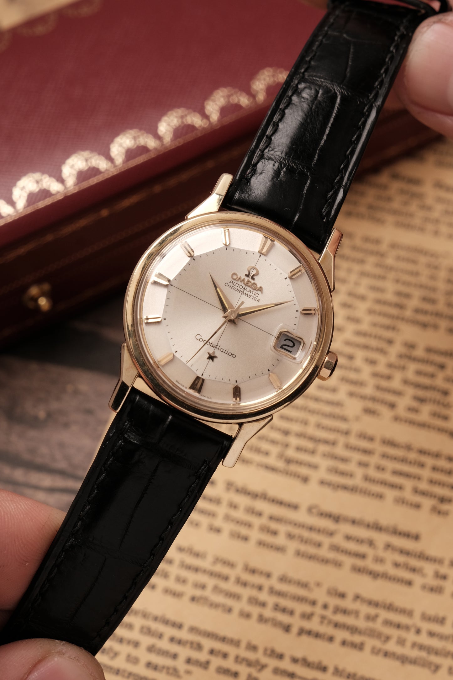 1963 OMEGA CONSTELLATION PIE PAN DOG LEG Cross Hair  Dial AUTOMATIC CHRONOMETER REF. 168.005