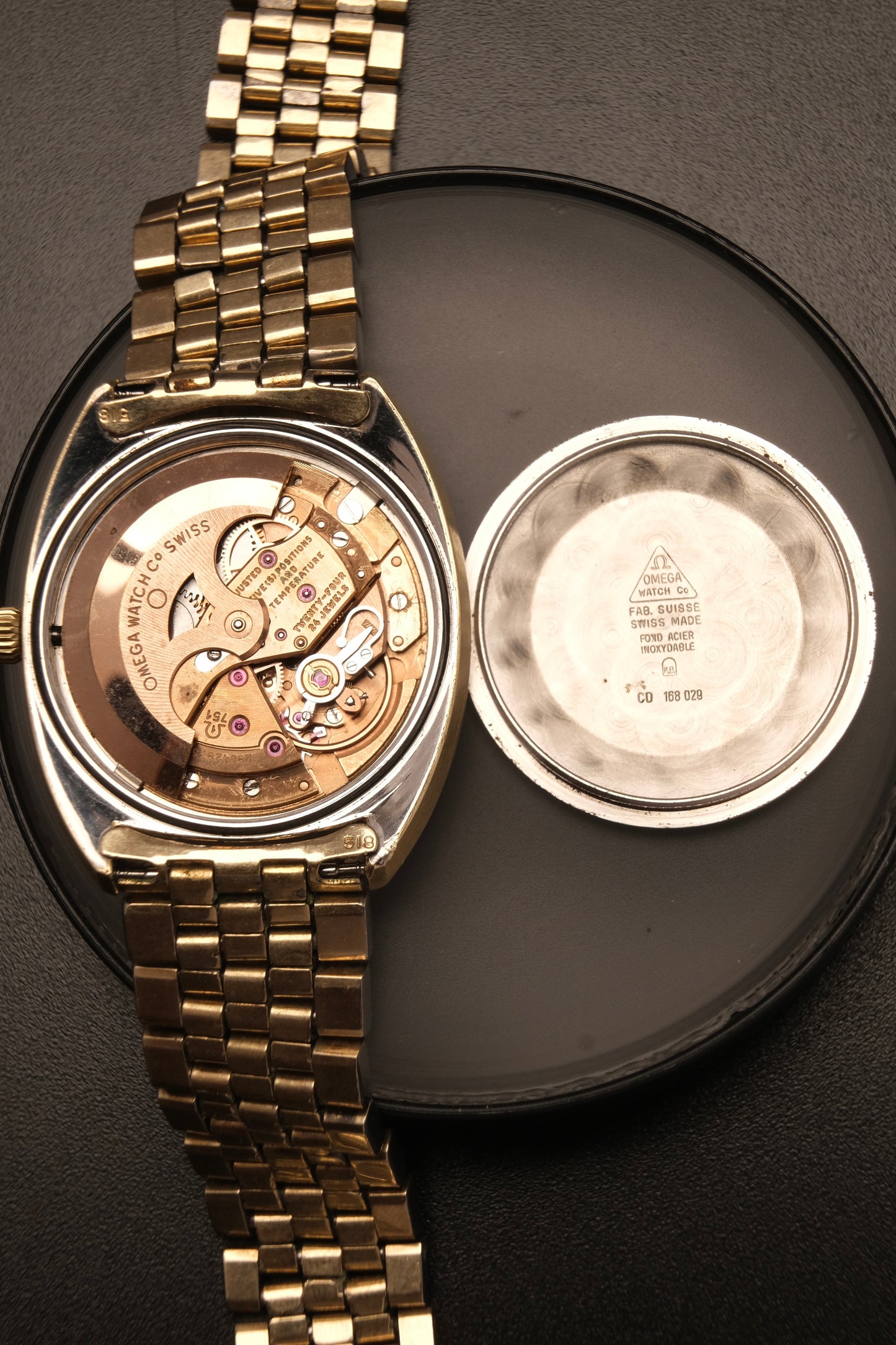 OMEGA Constellation C-shape Day-date Chronometer Linen White Dial  - 168.029