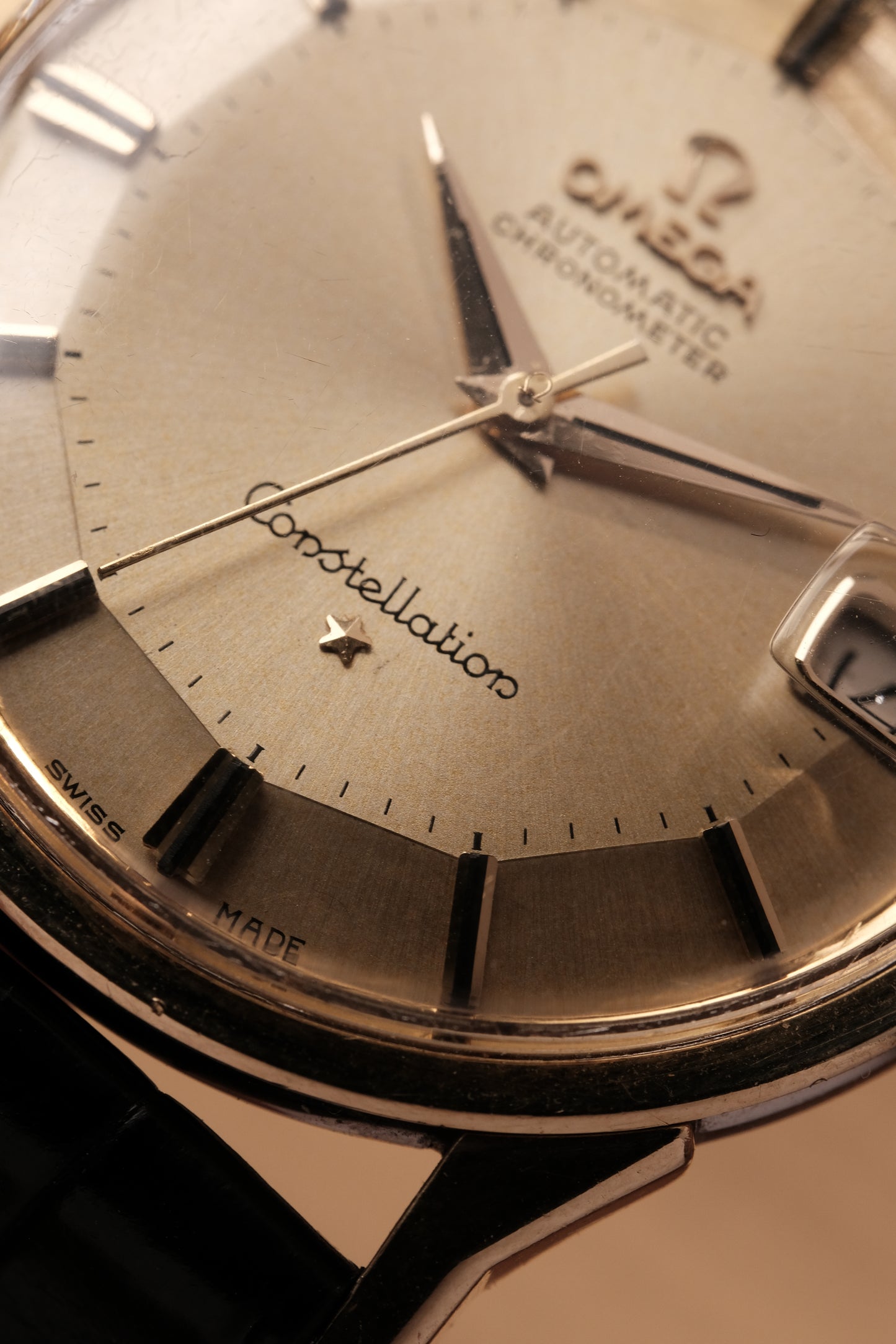 1962 OMEGA CONSTELLATION PIE PAN Champagne Dial CHRONOMETER REF 14902-62 or 168.005
