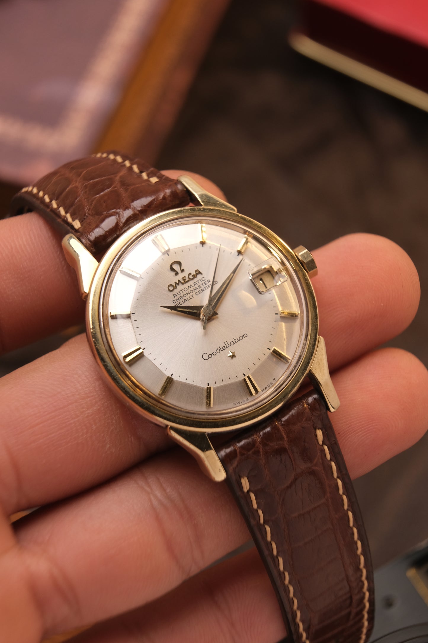 OMEGA CONSTELLATION White Dial AUTOMATIC CHRONOMETER REF. 168.005