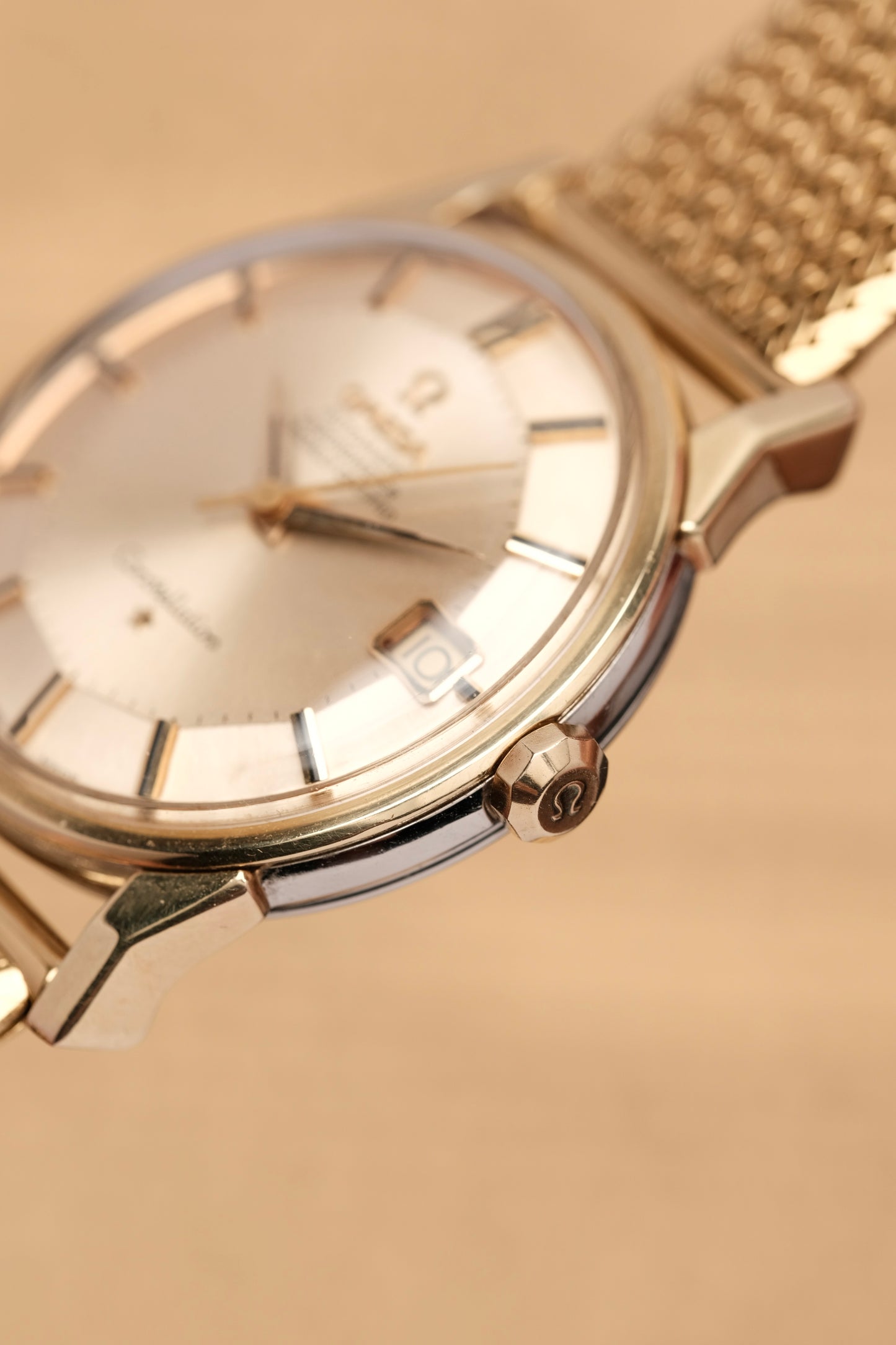 1963 OMEGA CONSTELLATION PIE PAN DOG LEG White Dial AUTOMATIC CHRONOMETER REF. 168.005