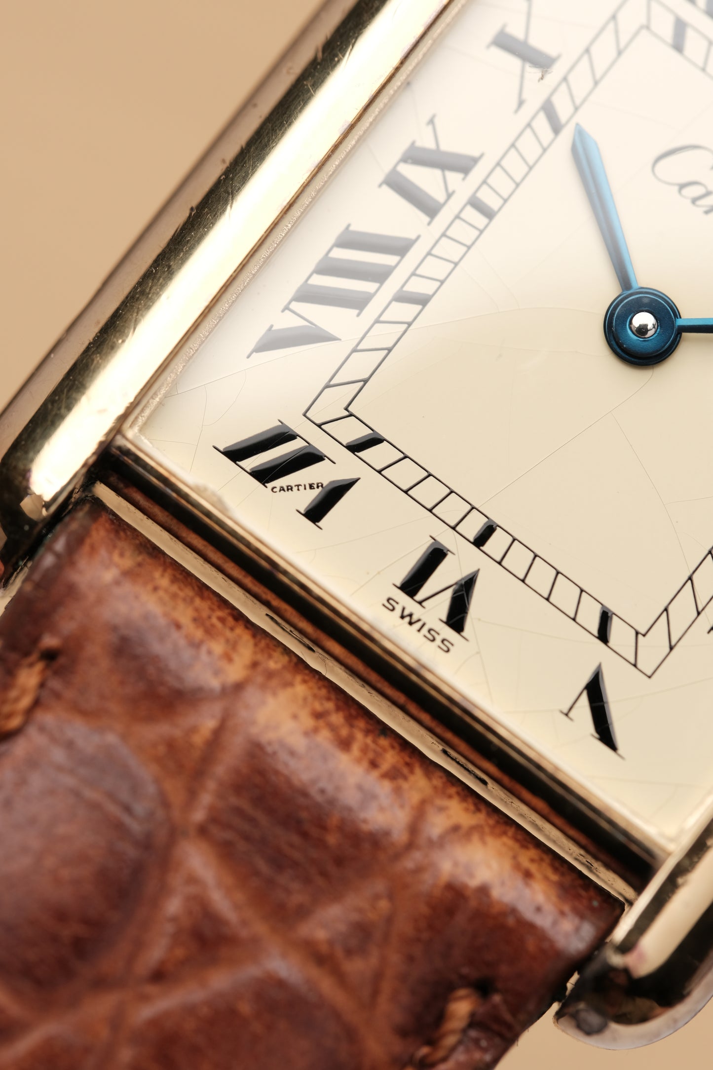 CARTIER MUST DE TANK VERMEIL (LM 23x31mm) ROMAN DIAL QUARTZ Ref.590005