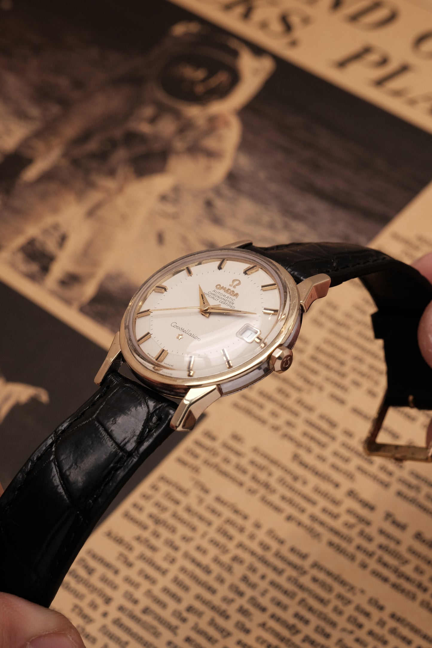 1966 OMEGA CONSTELLATION PIE PAN DOG LEG White Dial AUTOMATIC CHRONOMETER REF. 168.005